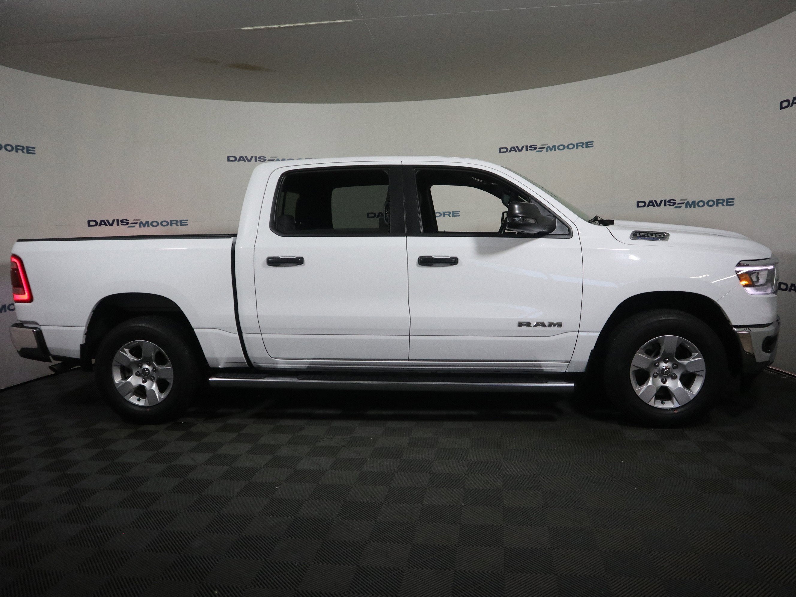 2023 RAM 1500 Big Horn Crew Cab 4x4