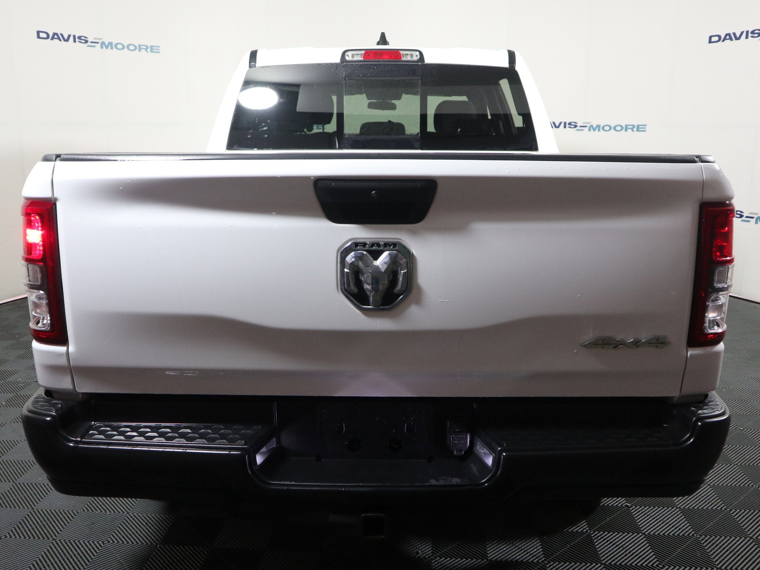 2024 RAM 1500 Tradesman Crew Cab 4x4