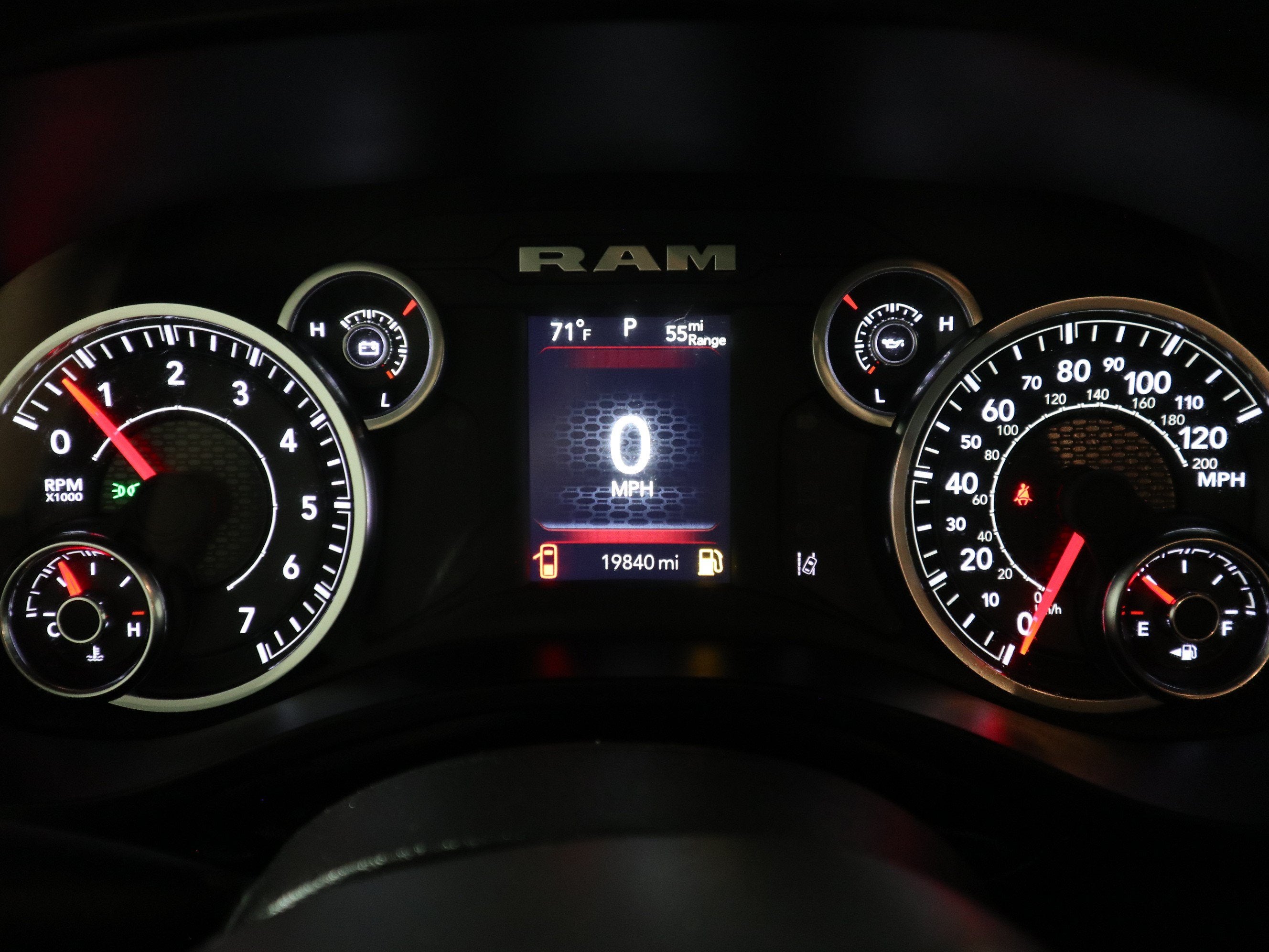 2025 RAM 1500 Lone Star Crew Cab 4x4