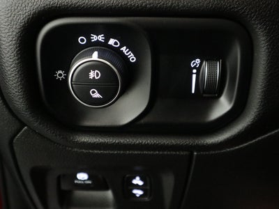 2025 RAM 1500 Lone Star Crew Cab 4x4
