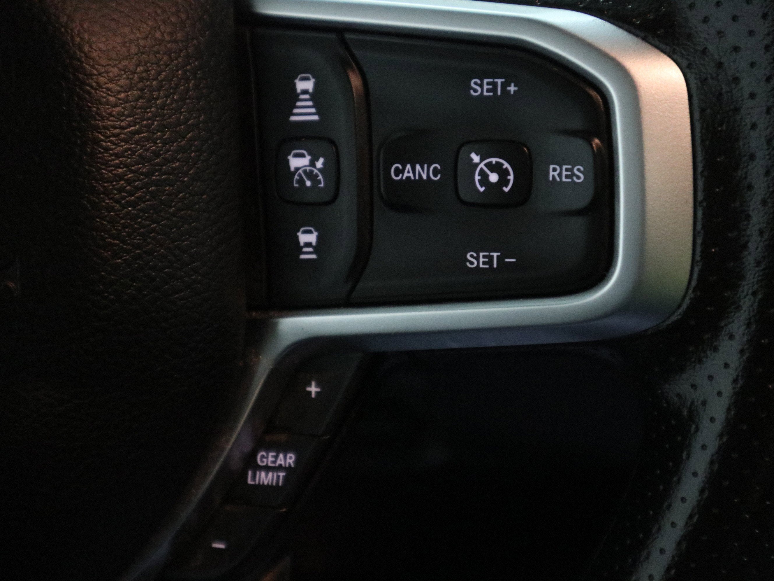 2025 RAM 1500 Big Horn Crew Cab 4x4