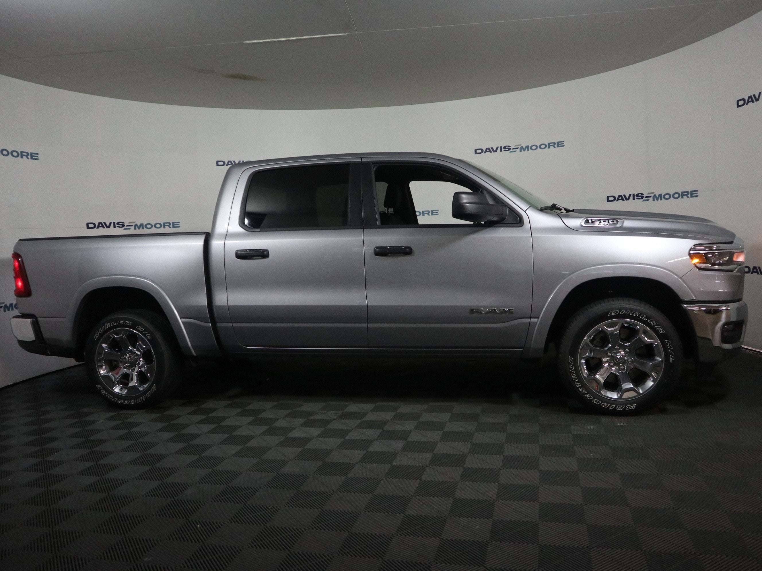 2025 RAM 1500 Big Horn Crew Cab 4x4
