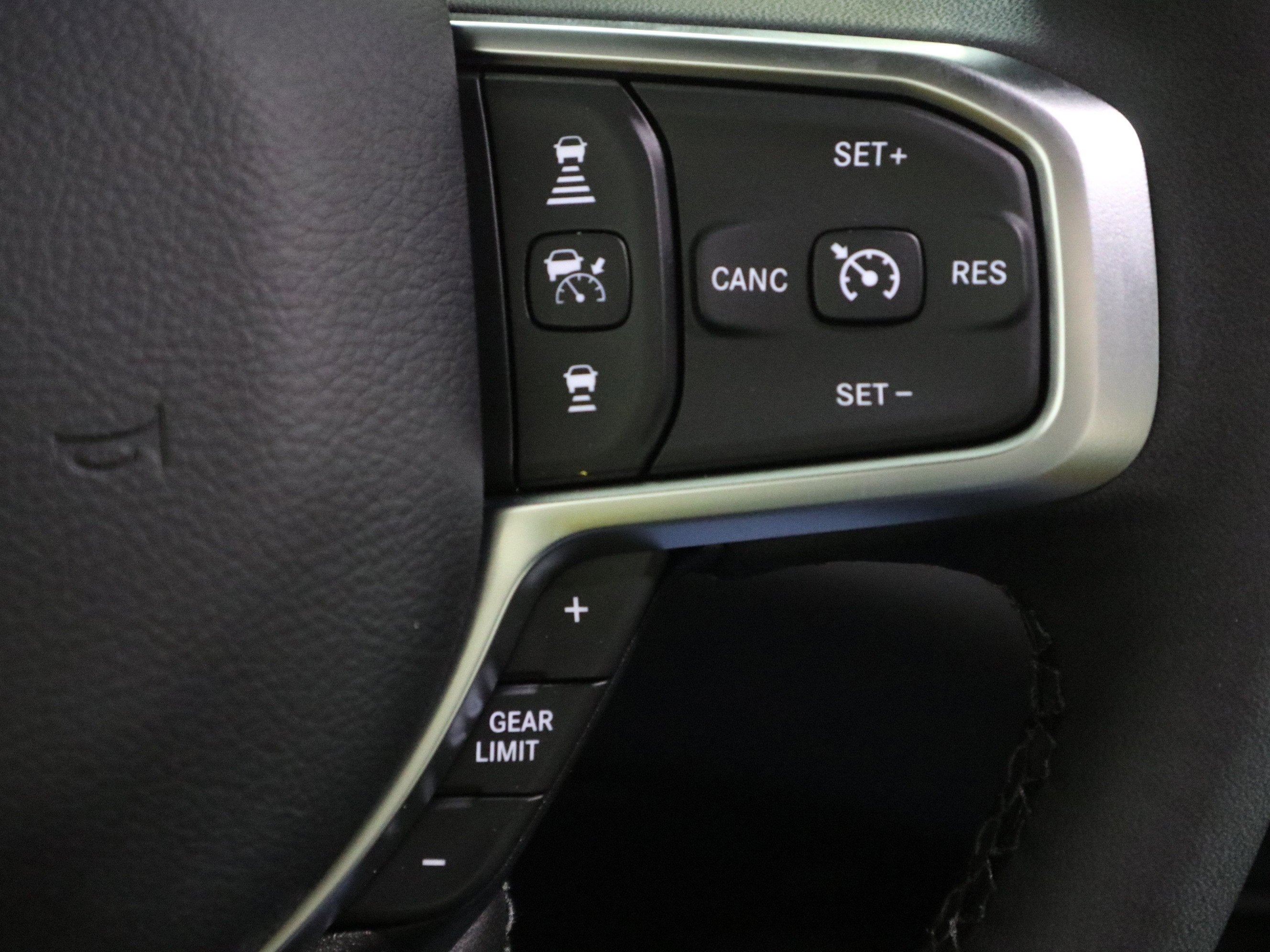 2026 RAM 1500 Big Horn Crew Cab 4x4