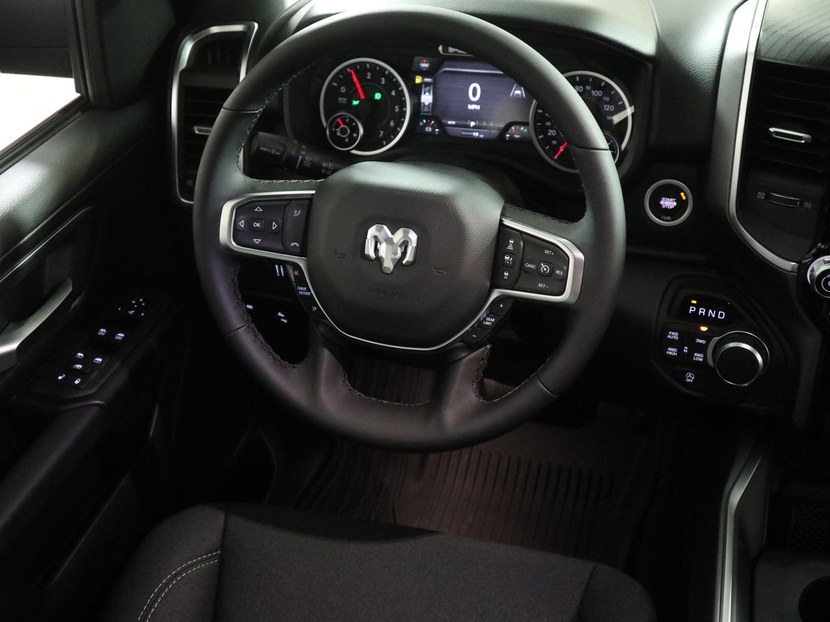 2026 RAM 1500 Big Horn Crew Cab 4x4