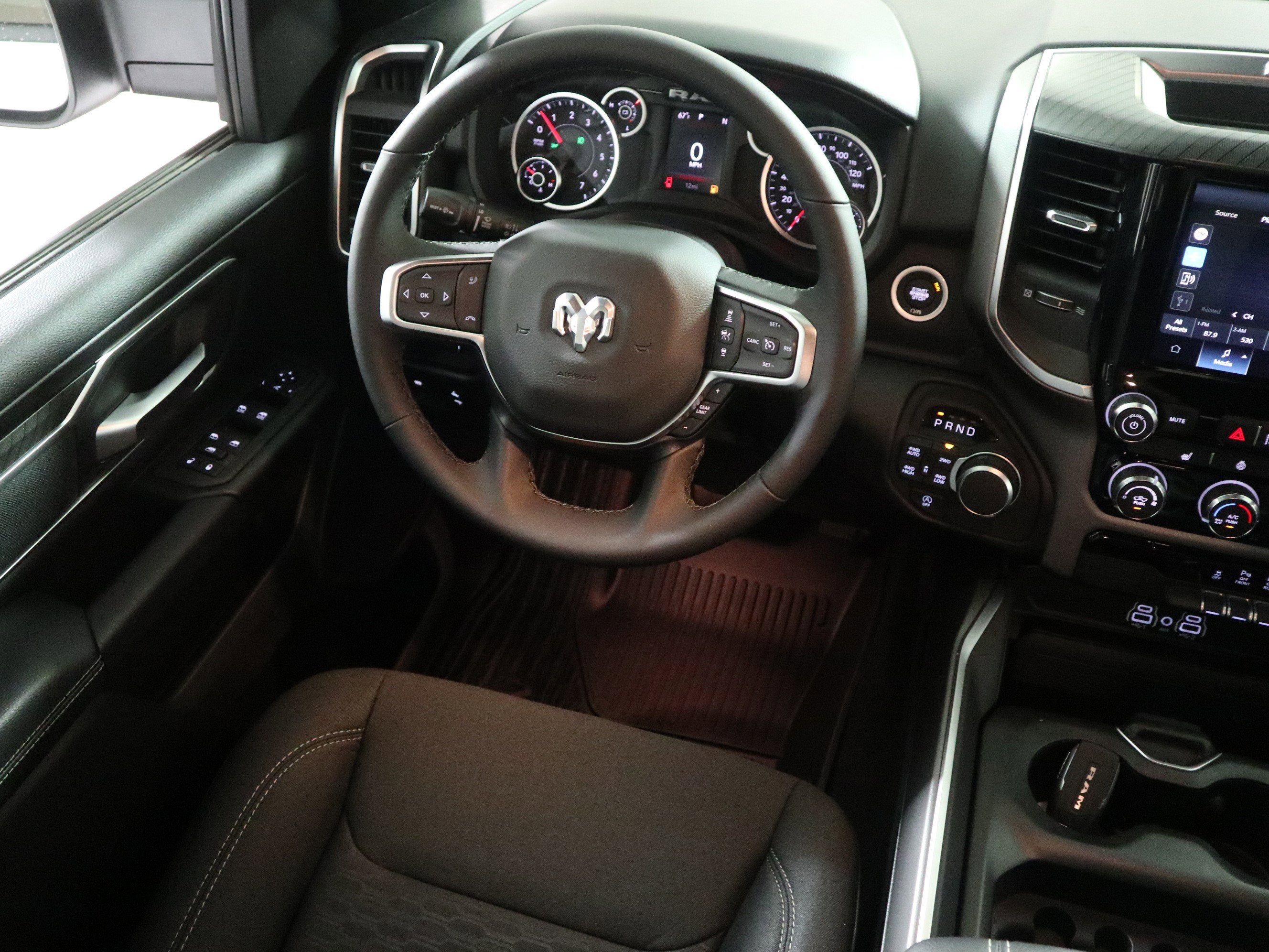 2026 RAM 1500 Big Horn Crew Cab 4x4