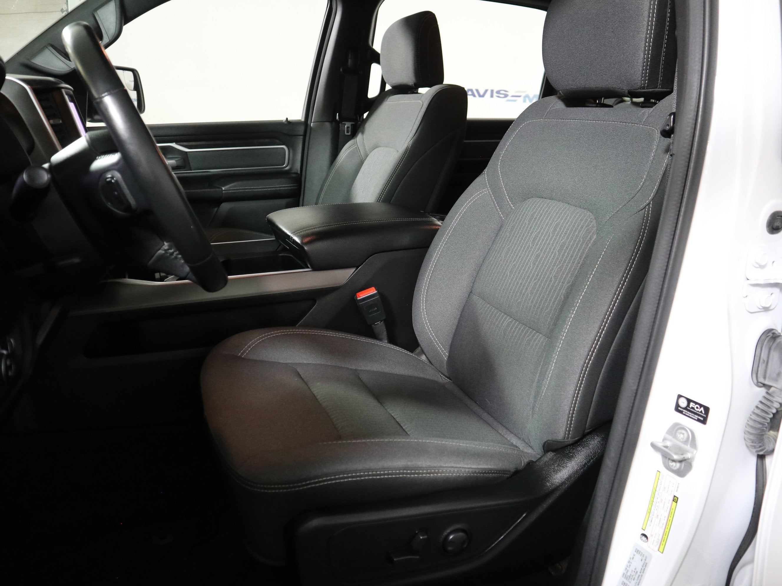 2022 RAM 1500 Big Horn Crew Cab 4x4