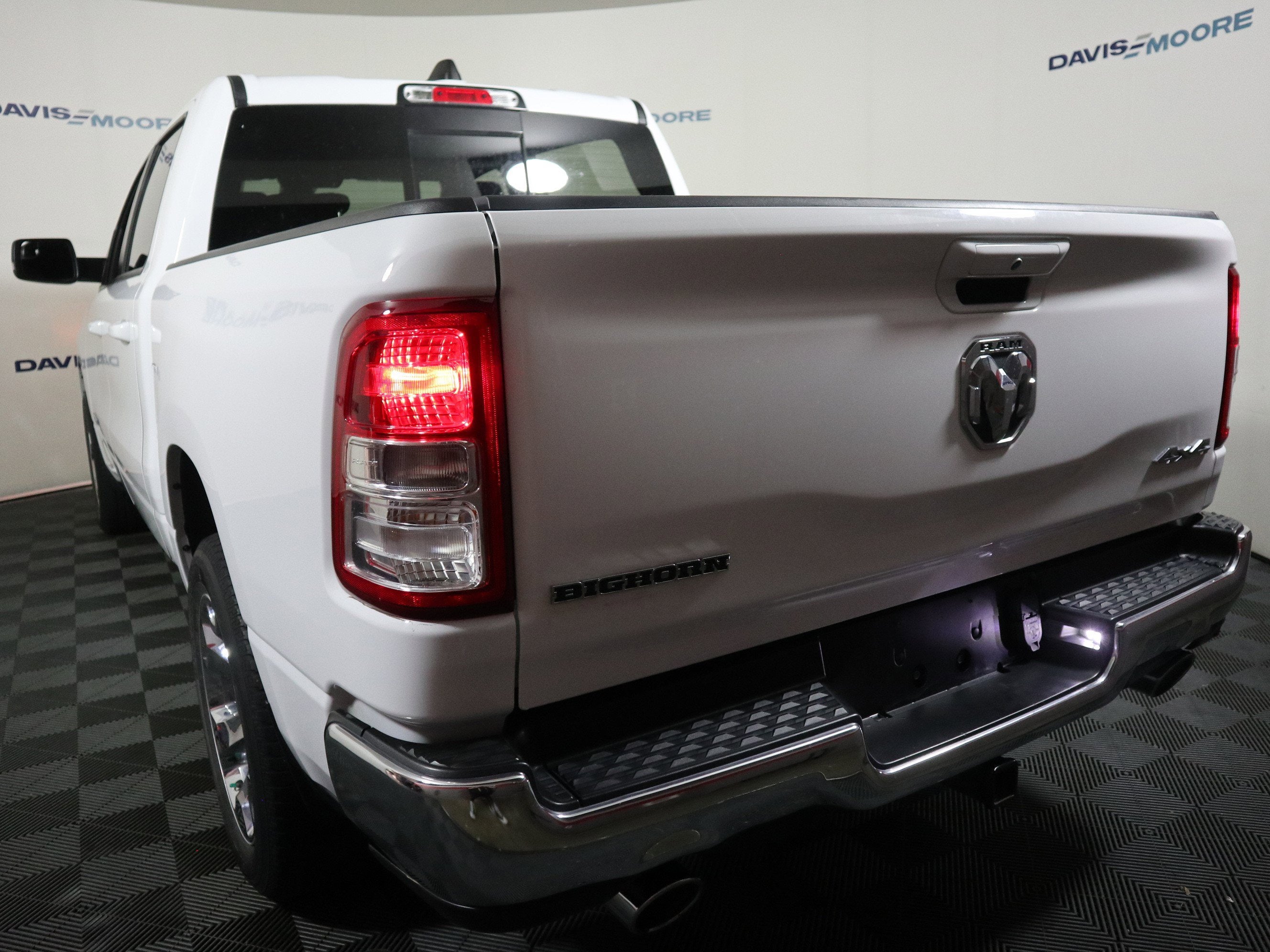 2022 RAM 1500 Big Horn Crew Cab 4x4