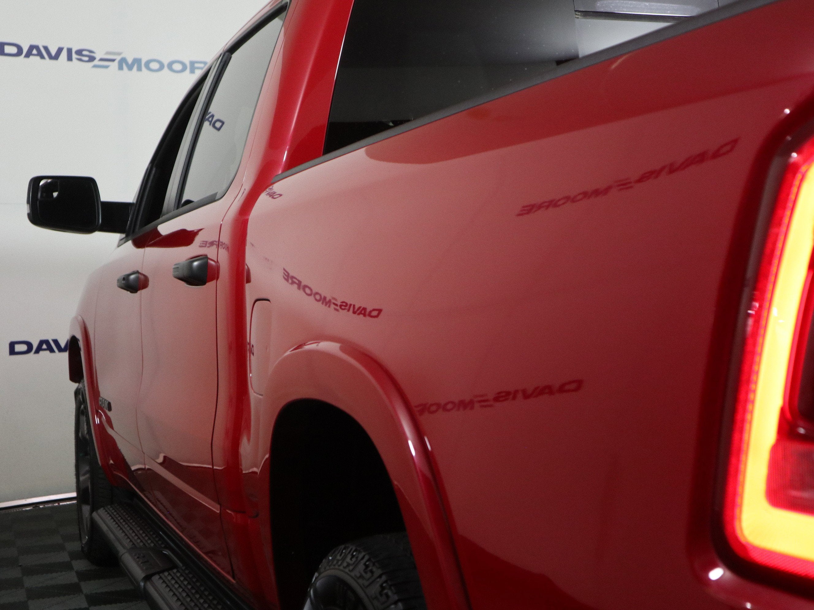 2022 RAM 1500 Big Horn Crew Cab 4x4