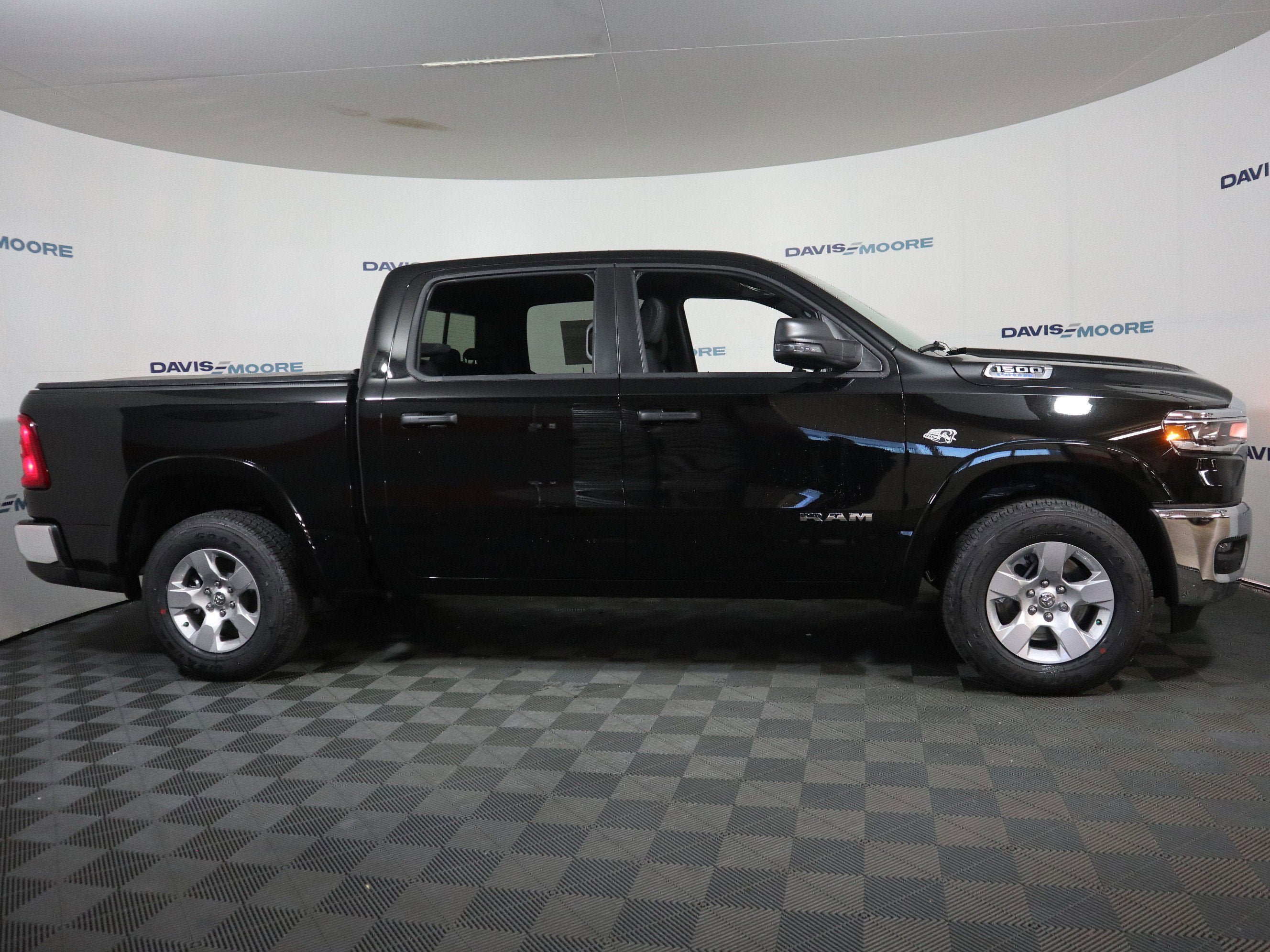2026 RAM 1500 Big Horn Crew Cab 4x4