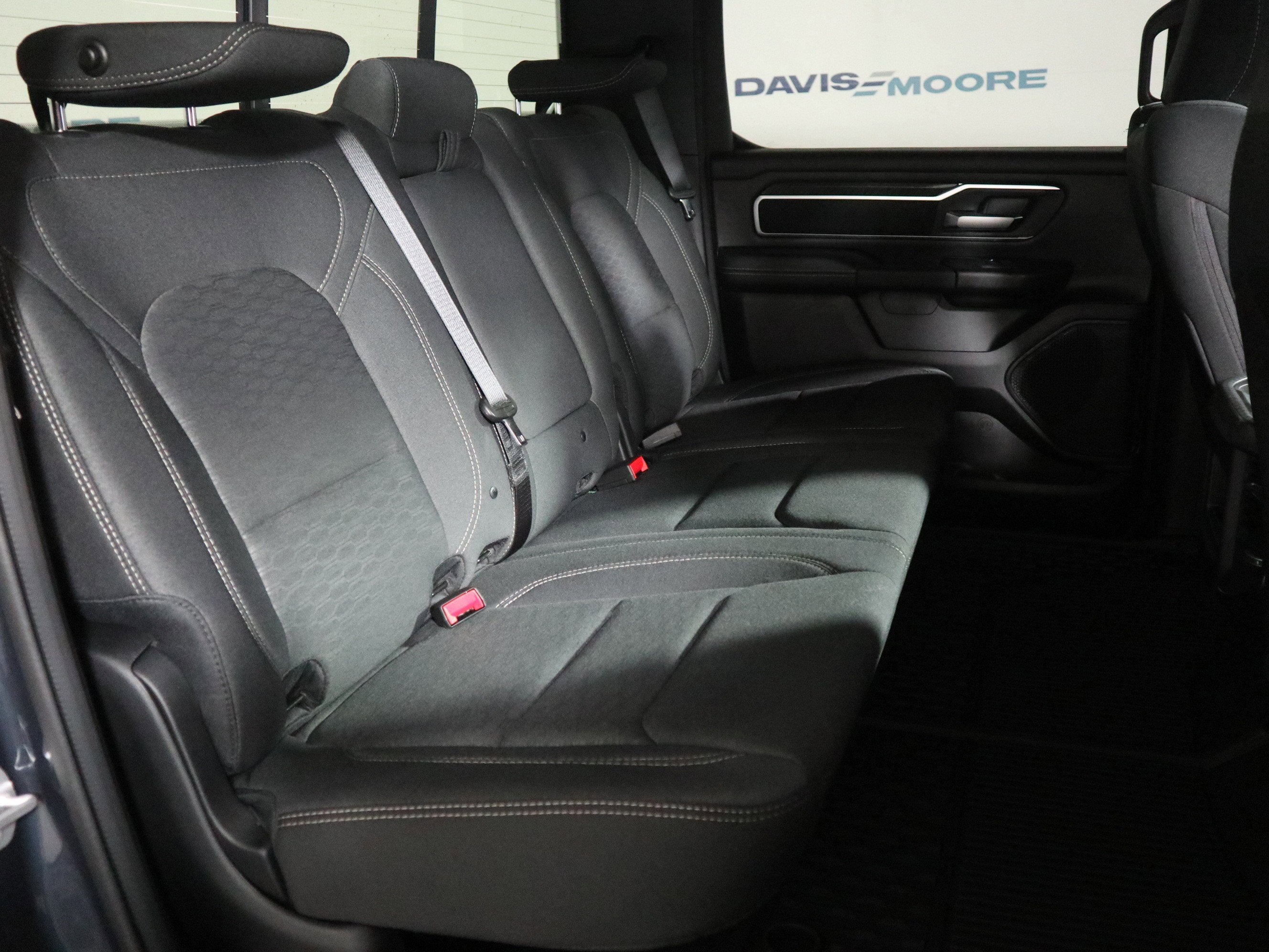 2026 RAM 1500 Big Horn Crew Cab 4x4