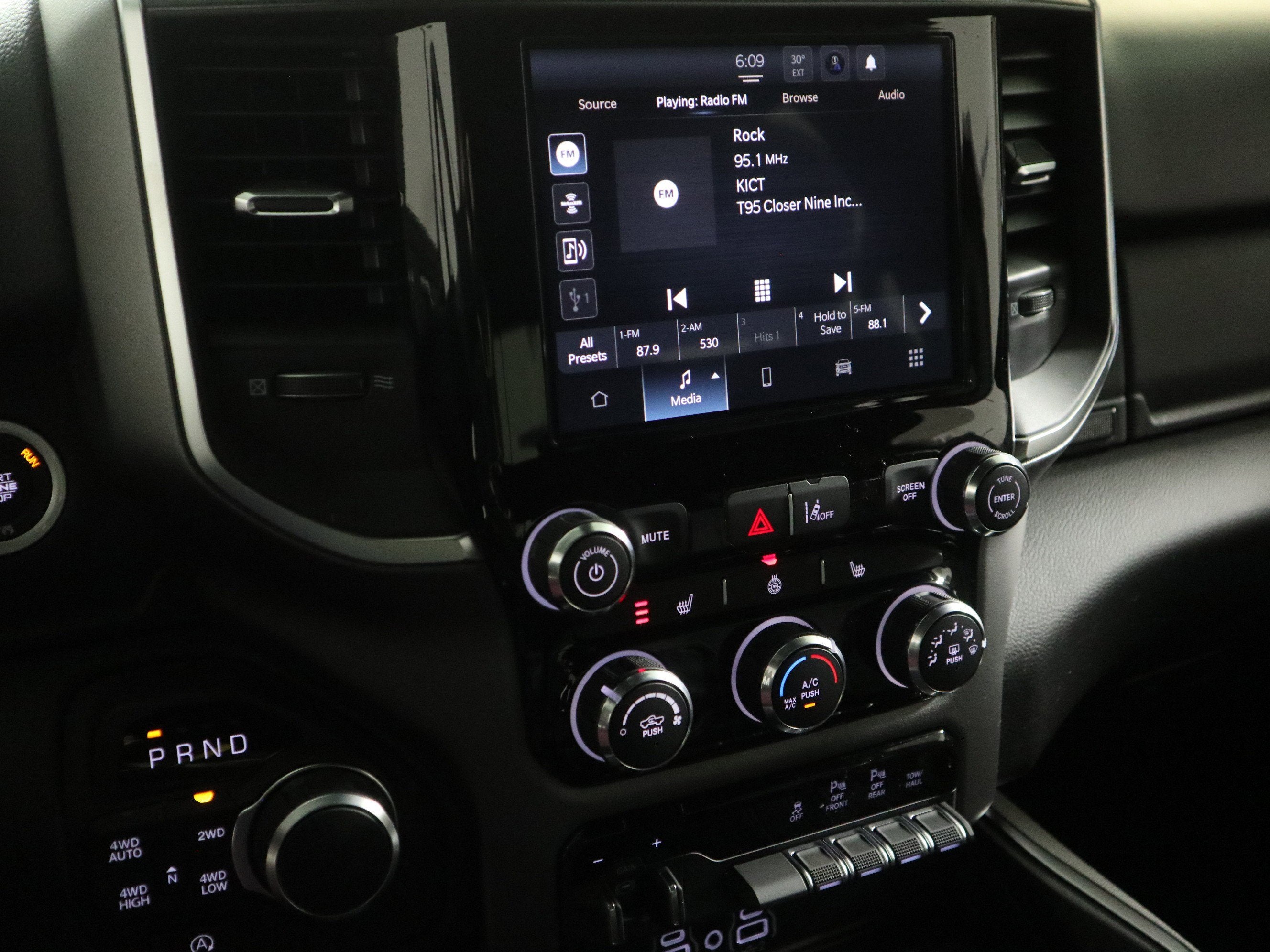 2026 RAM 1500 Big Horn Crew Cab 4x4