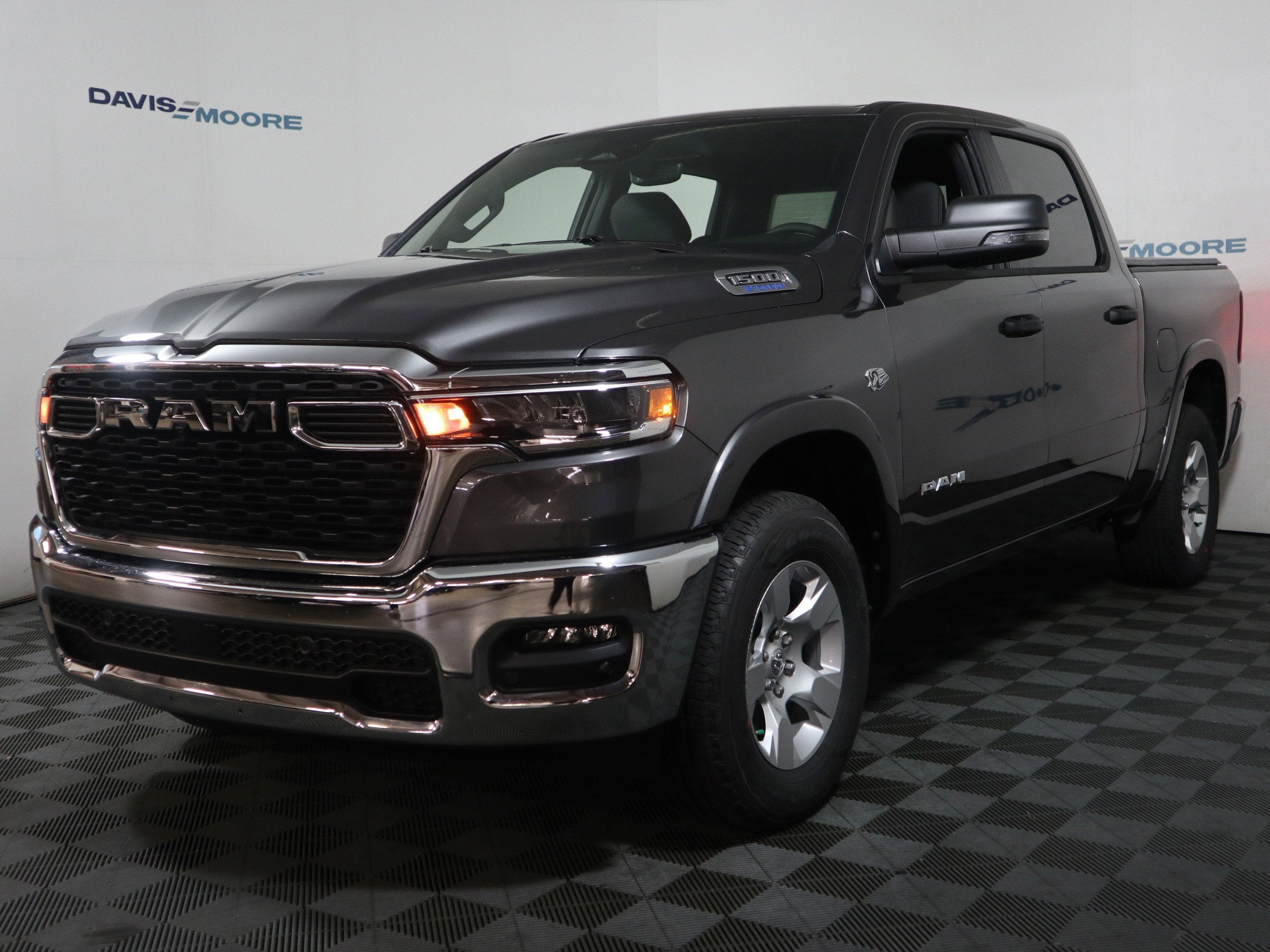 2026 RAM 1500 Big Horn Crew Cab 4x4