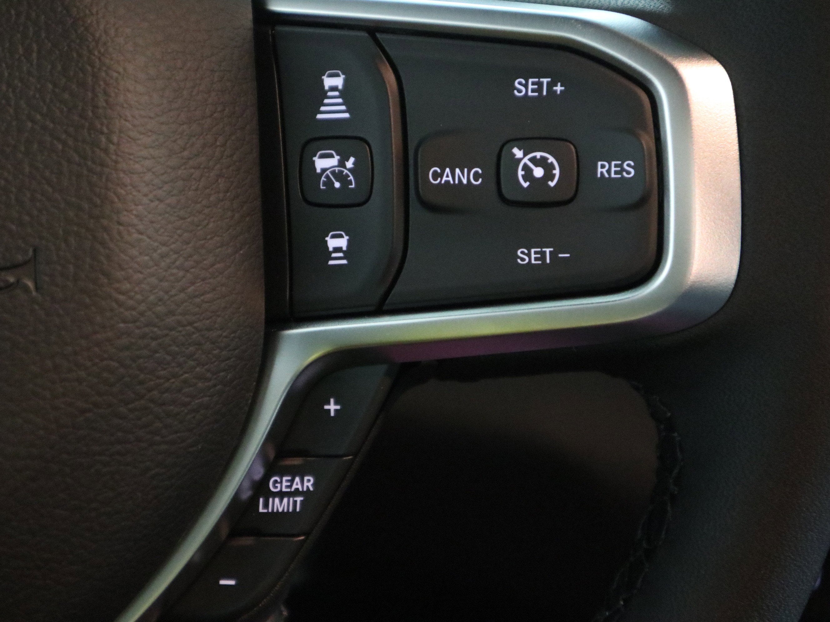 2026 RAM 1500 Big Horn Crew Cab 4x4