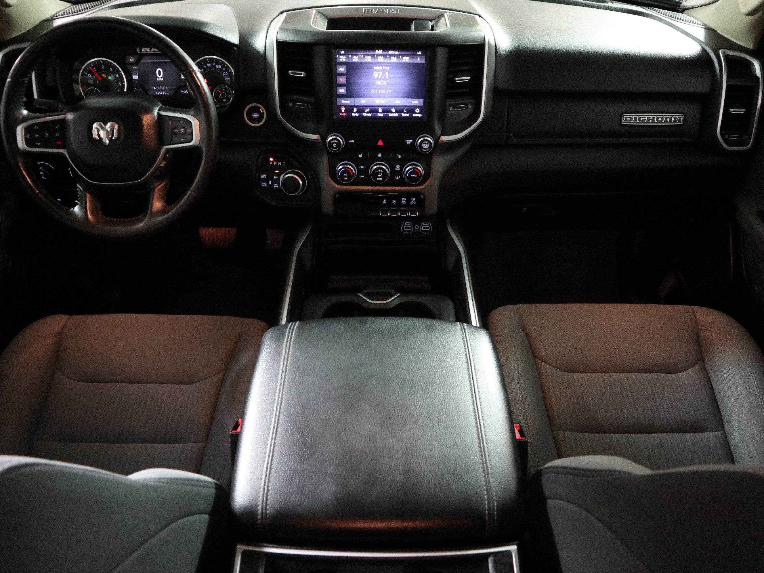 2020 RAM 1500 Big Horn Crew Cab 4x4