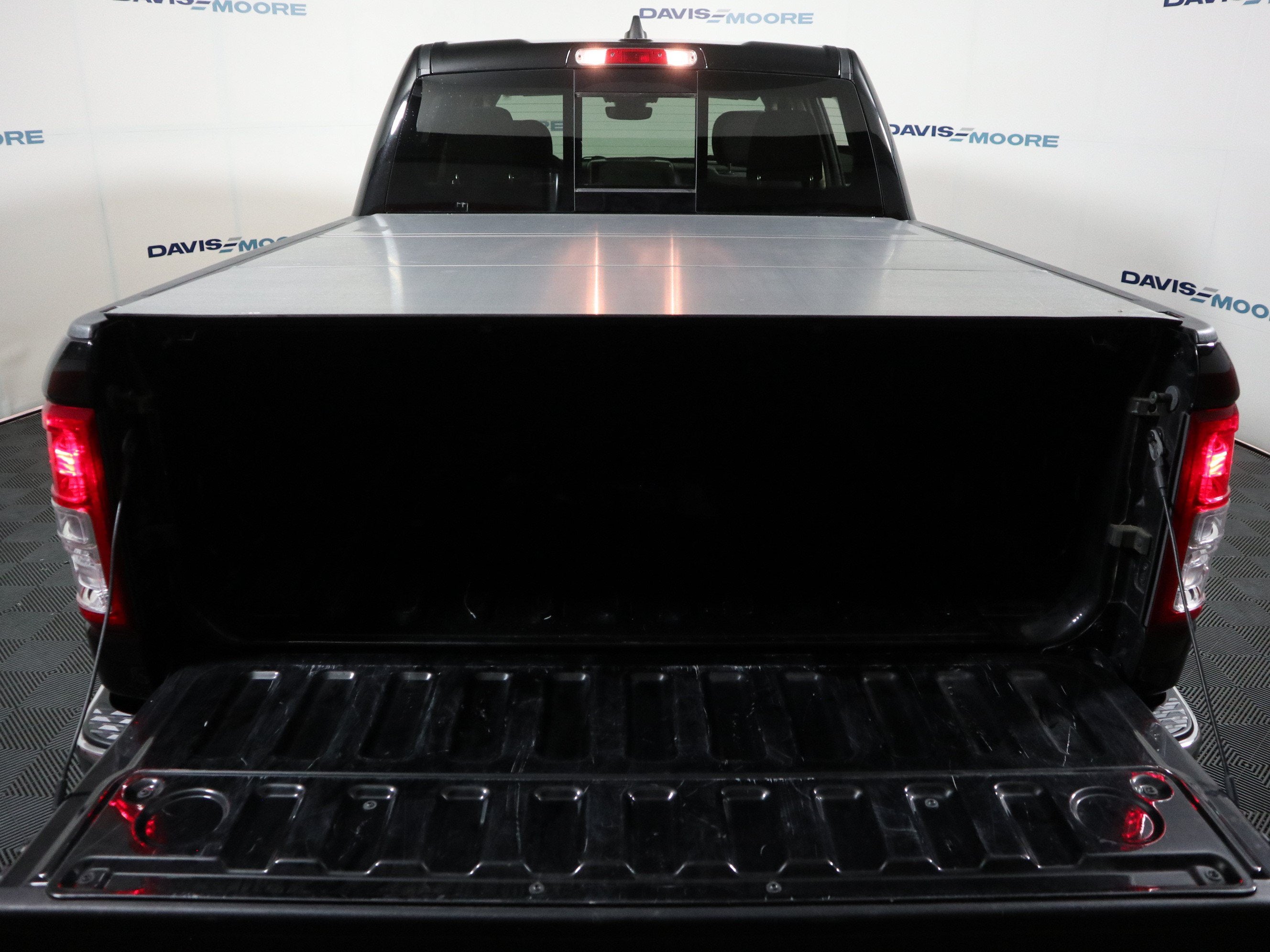2020 RAM 1500 Big Horn Crew Cab 4x4