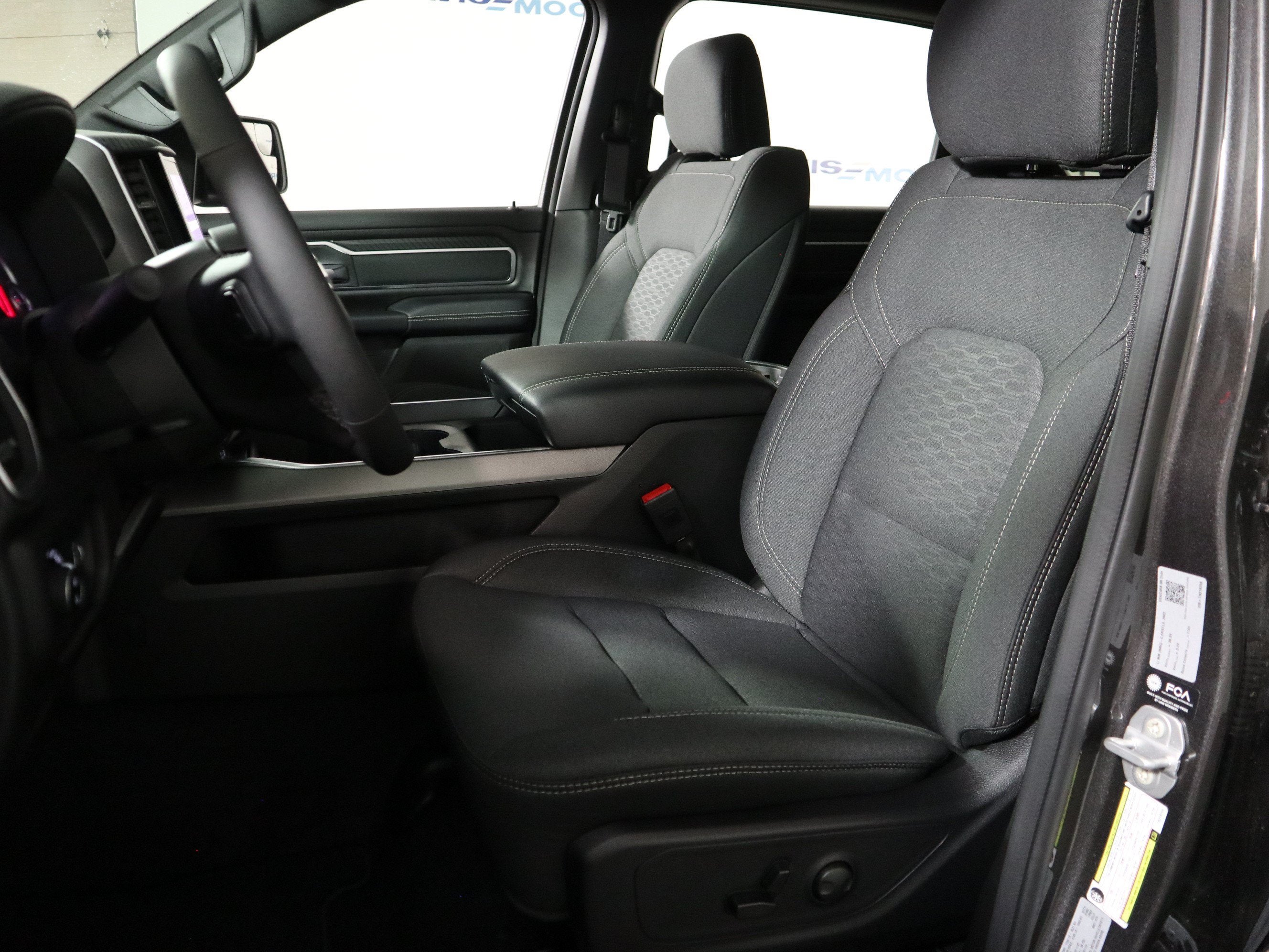 2026 RAM 1500 Big Horn Crew Cab 4x4