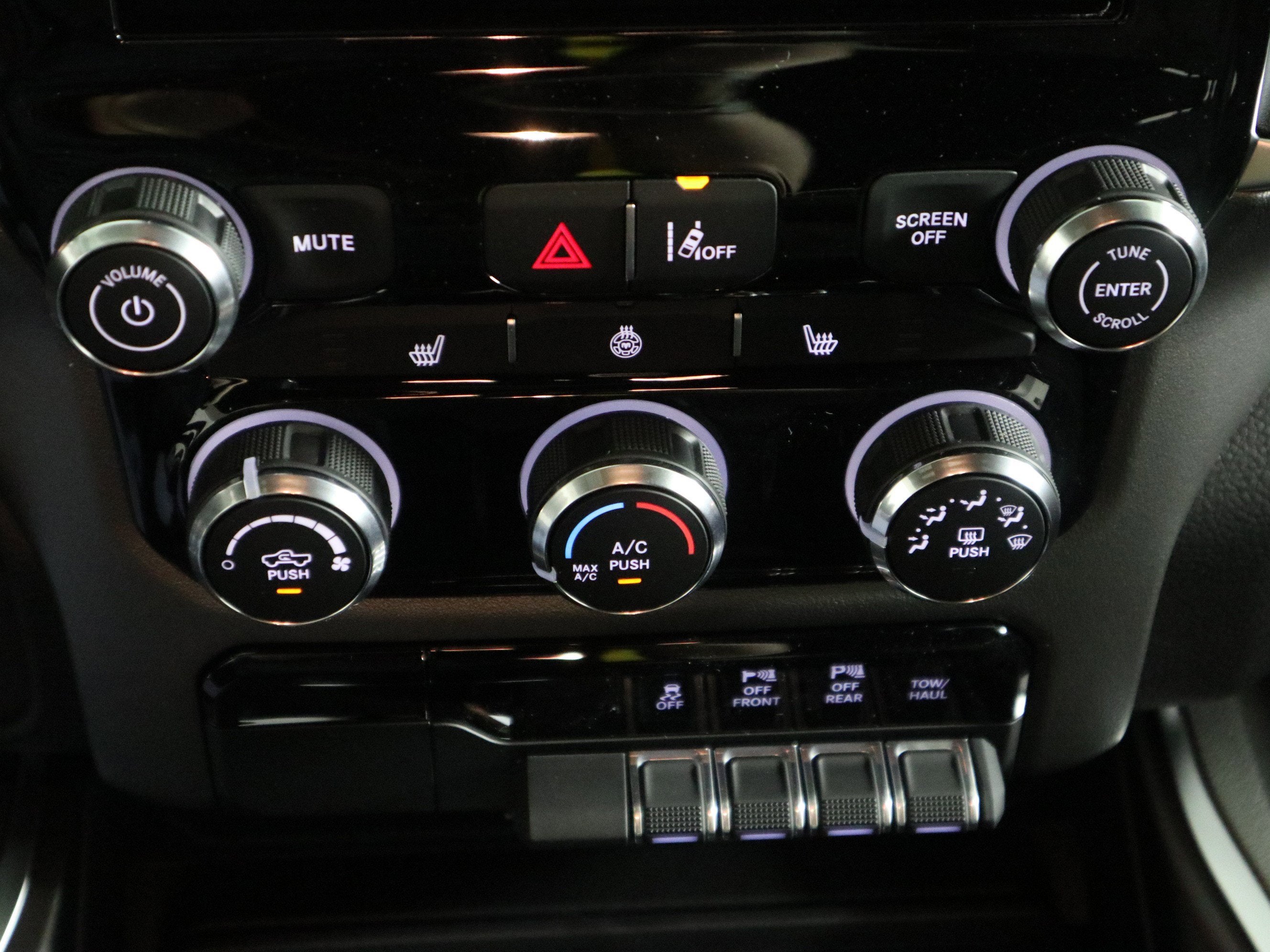 2026 RAM 1500 Big Horn Crew Cab 4x4