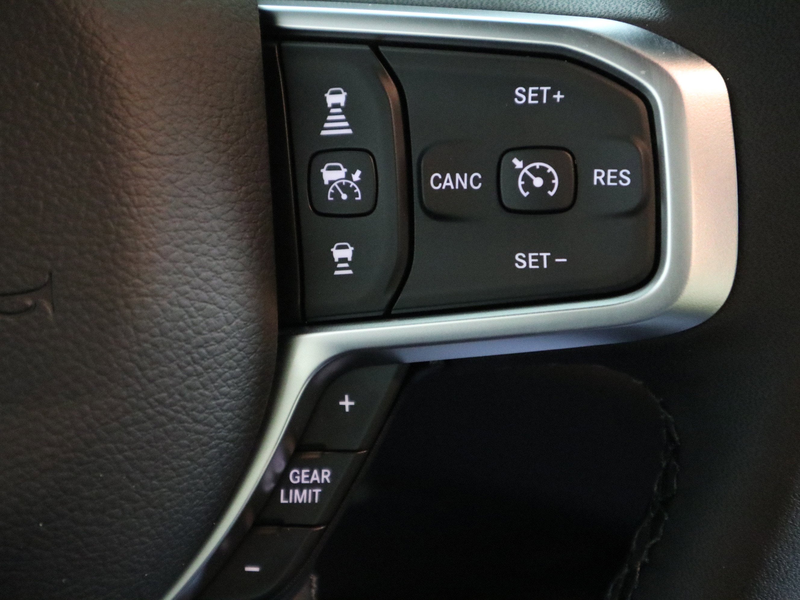 2026 RAM 1500 Big Horn Crew Cab 4x4