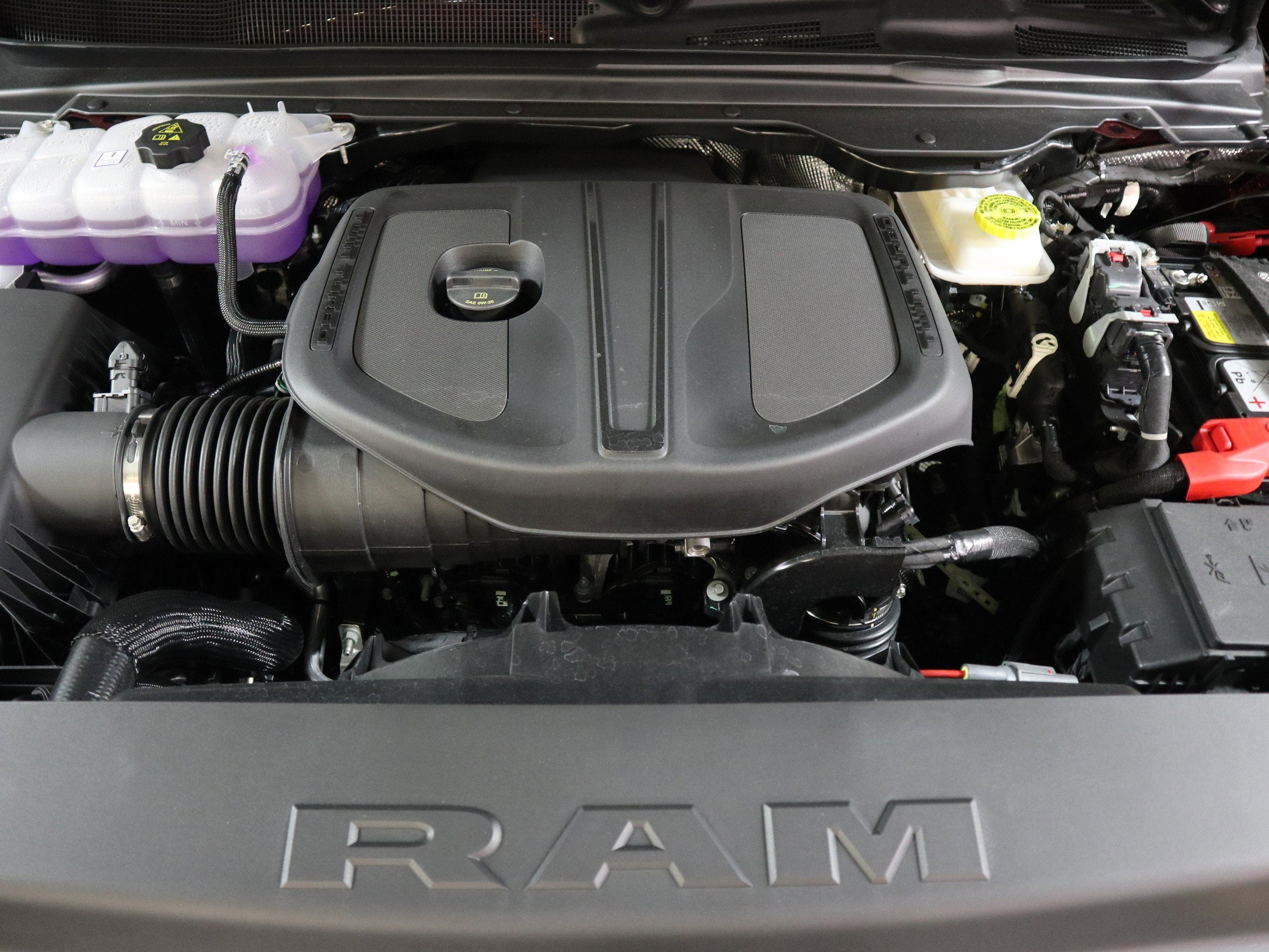 2026 RAM 1500 Tradesman Crew Cab 4x4