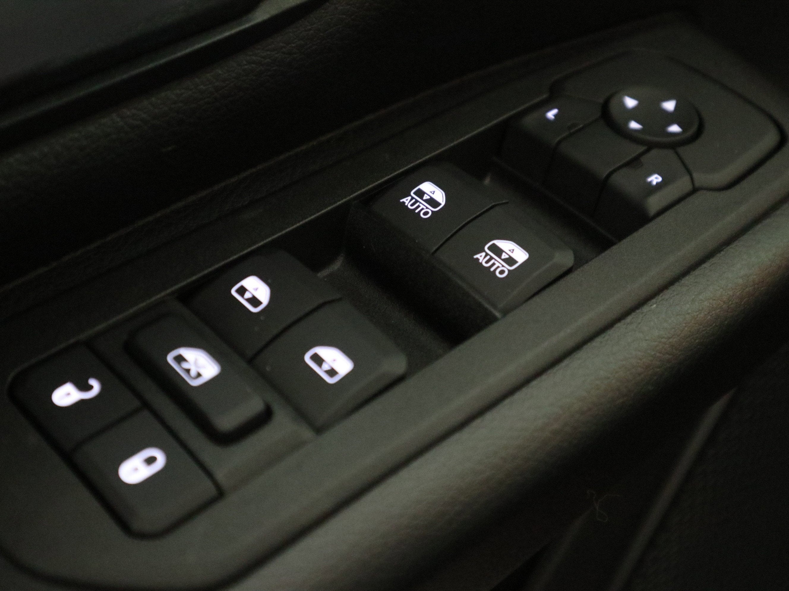 2026 RAM 1500 Tradesman Crew Cab 4x4