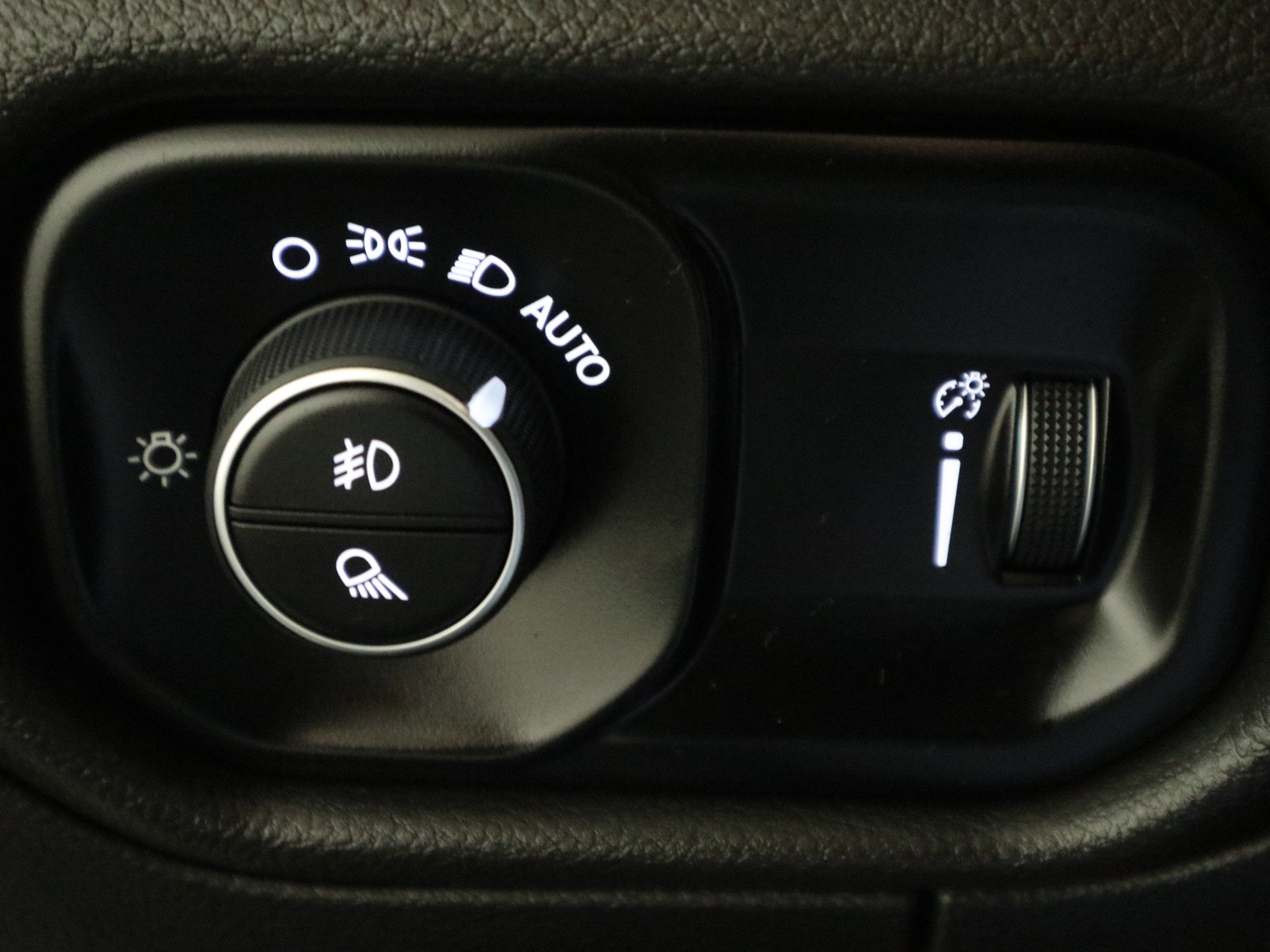 2025 RAM 1500 Warlock Crew Cab 4x4