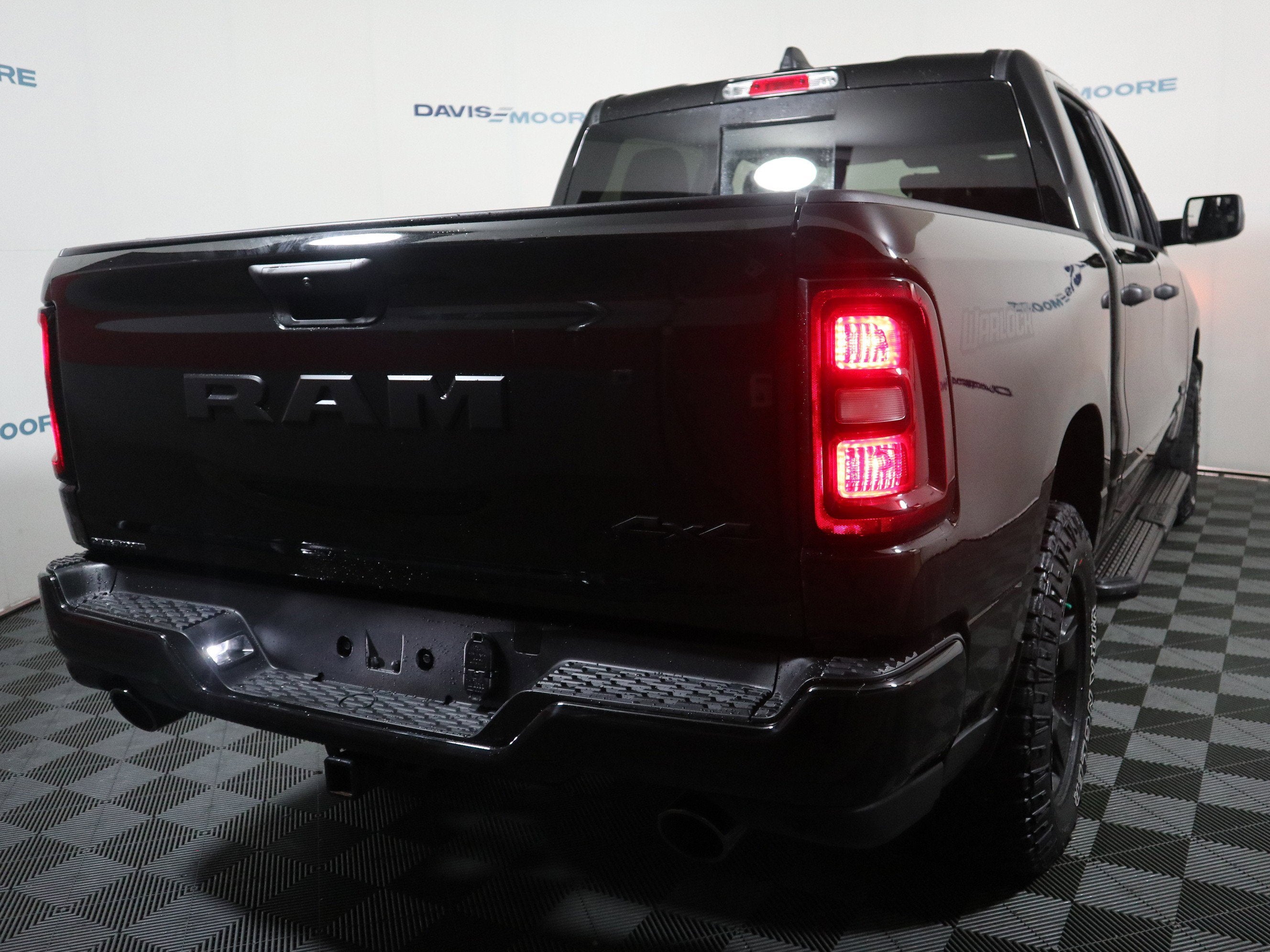 2025 RAM 1500 Warlock Crew Cab 4x4