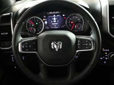 2026 RAM 1500 Express 4x4 Crew Cab