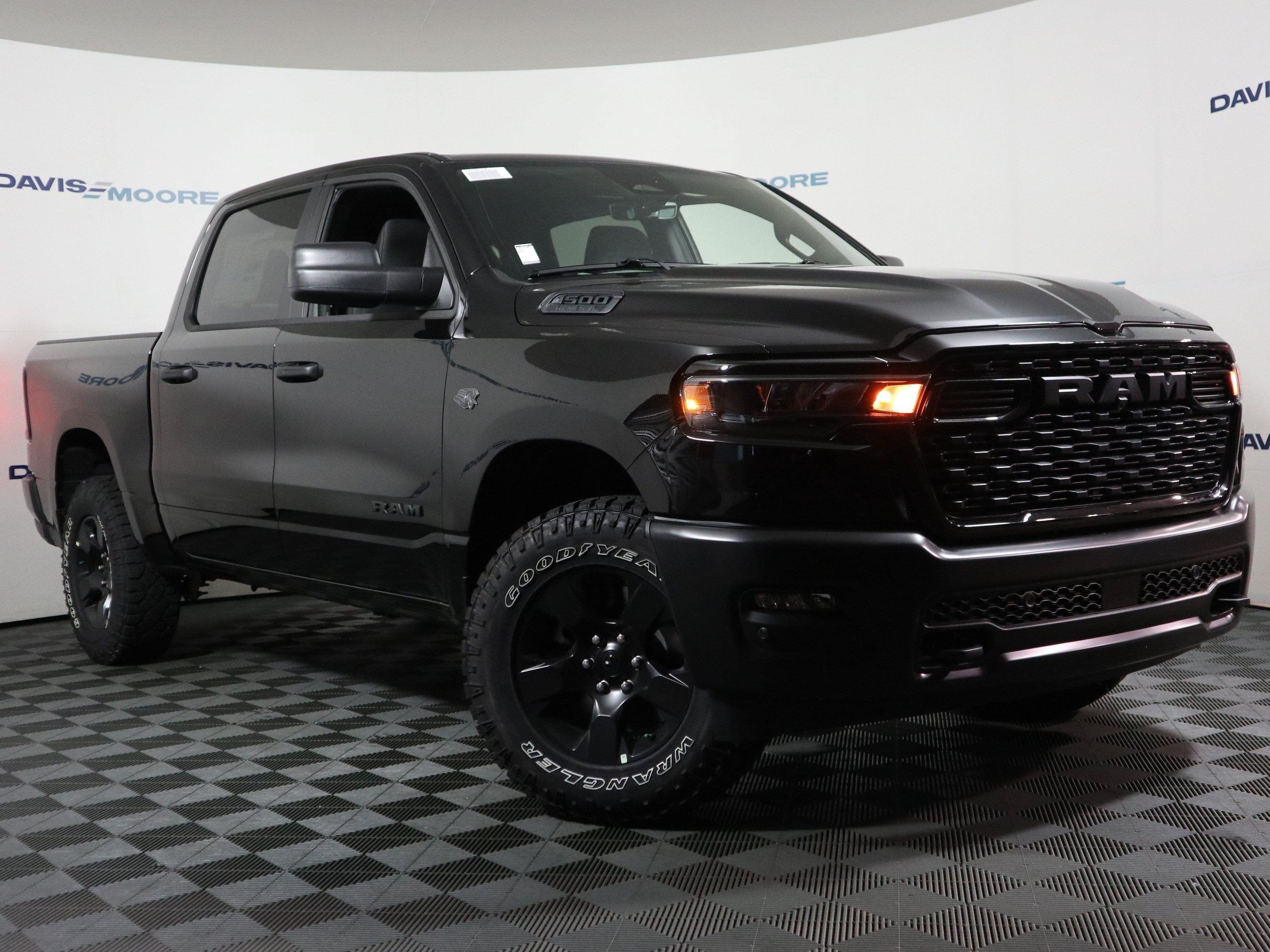 2027 RAM 1500 Warlock Crew Cab 4x4