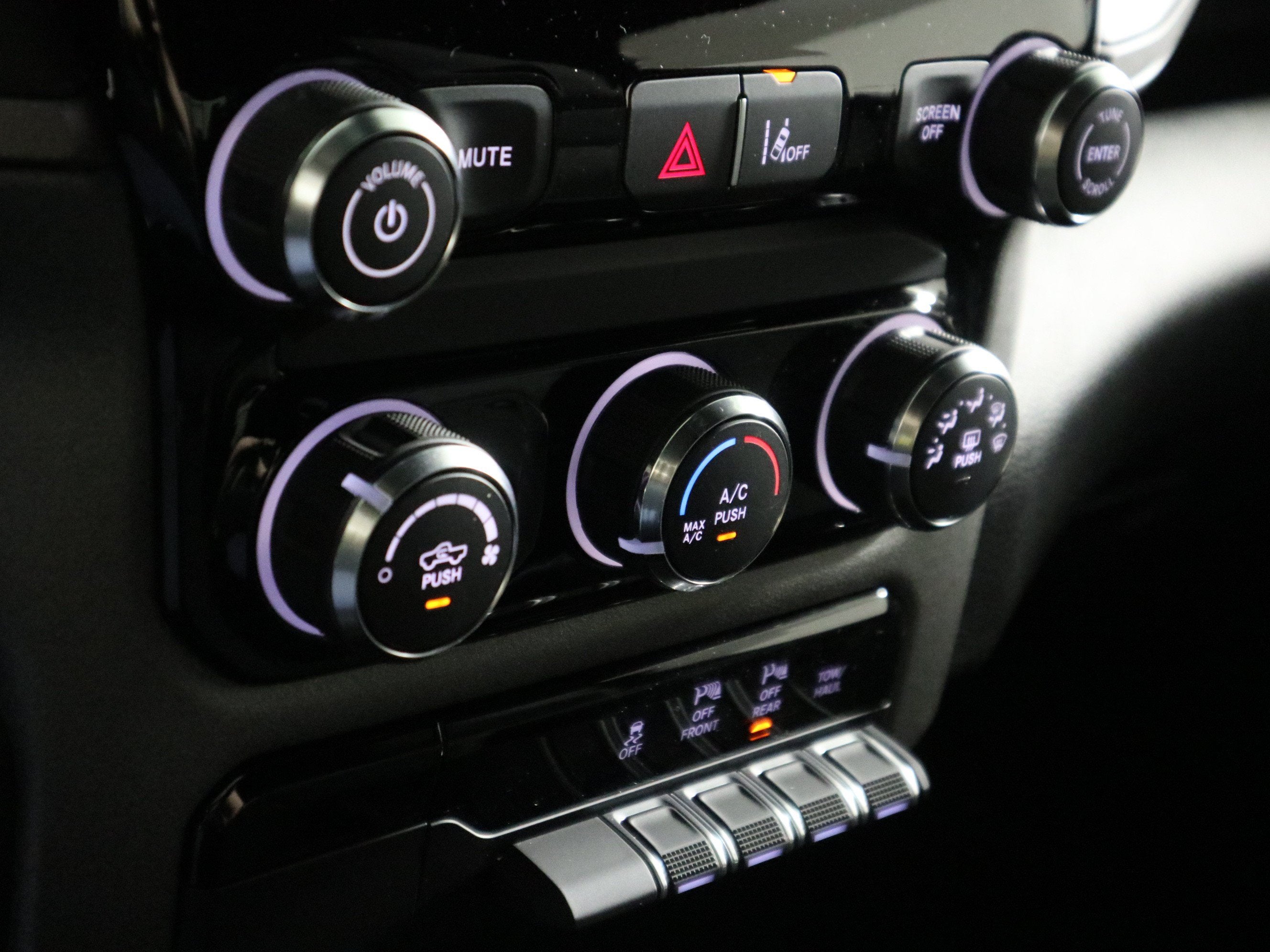 2027 RAM 1500 Warlock Crew Cab 4x4