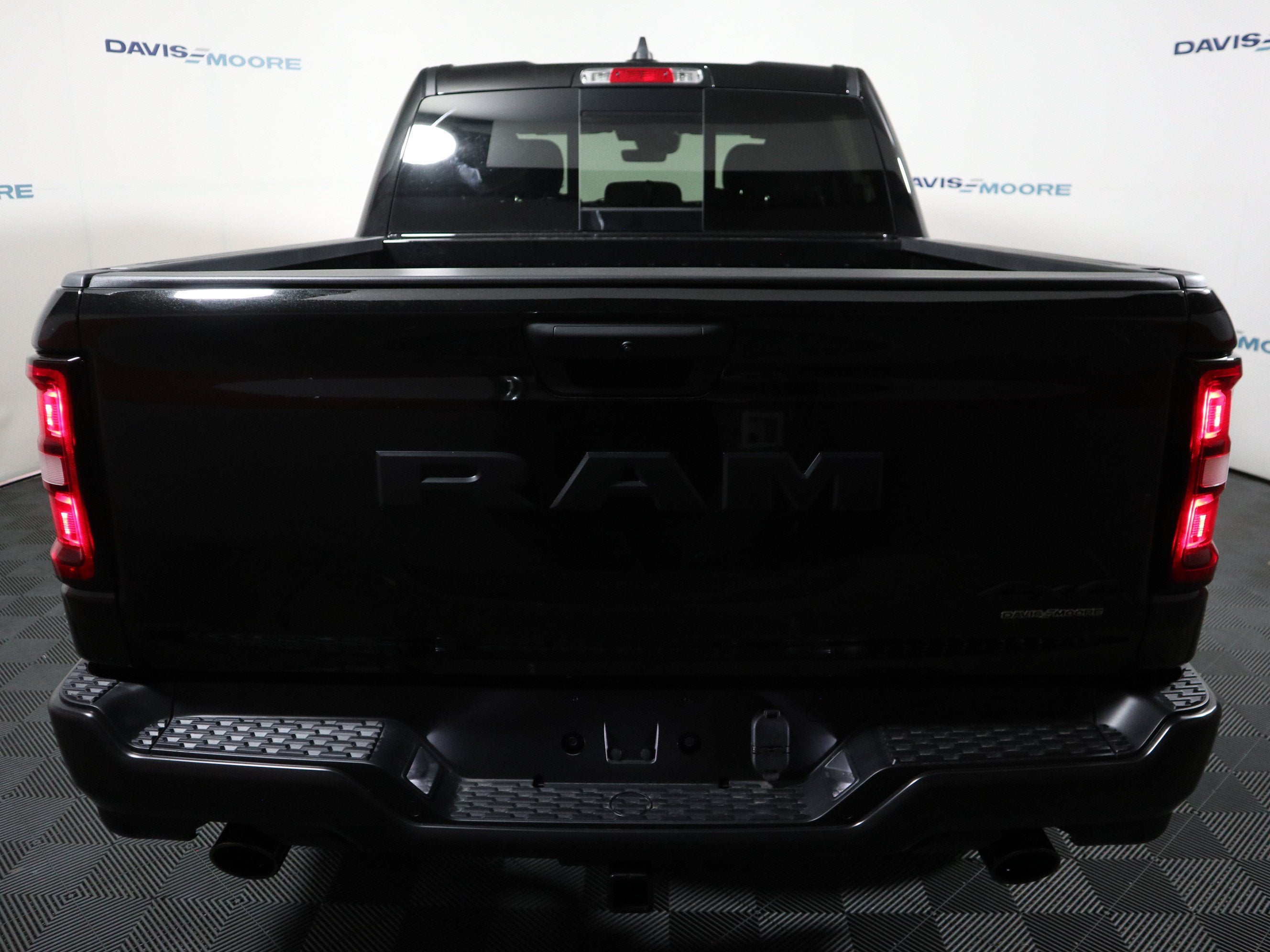 2027 RAM 1500 Warlock Crew Cab 4x4