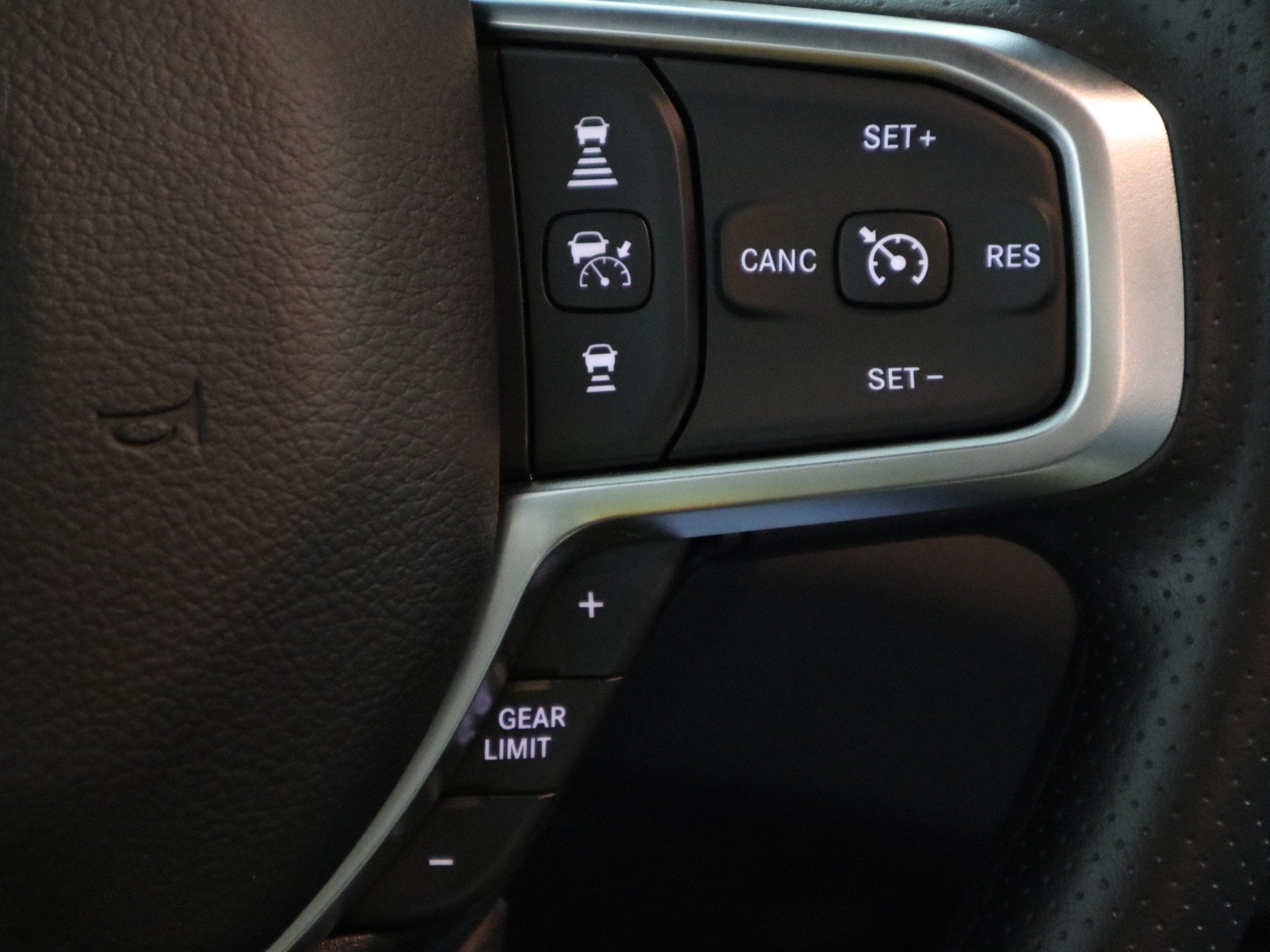 2027 RAM 1500 Warlock Crew Cab 4x4