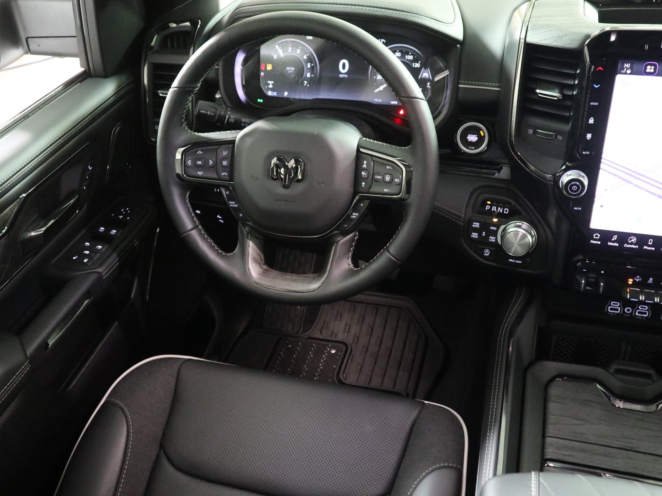 2026 RAM 1500 Limited Crew Cab 4x4