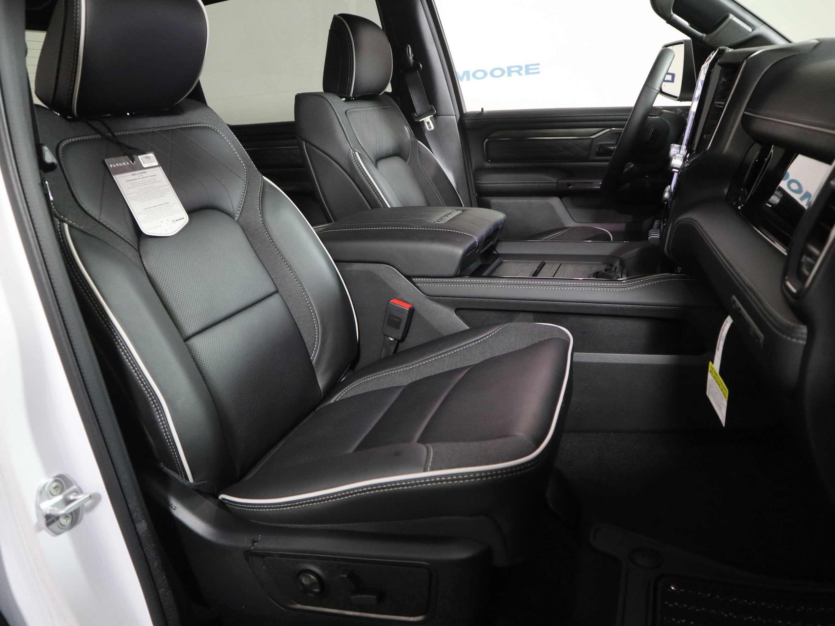 2026 RAM 1500 Limited Crew Cab 4x4