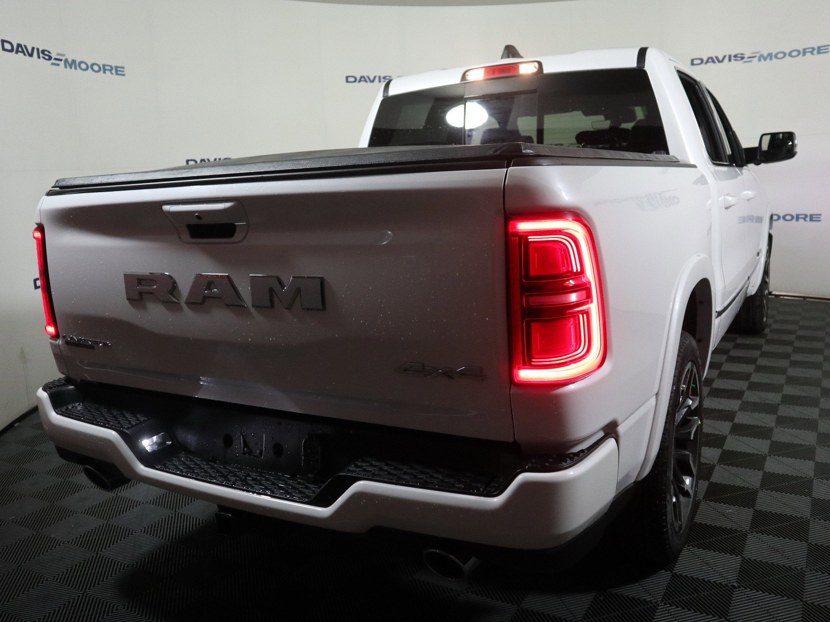 2026 RAM 1500 Limited Crew Cab 4x4