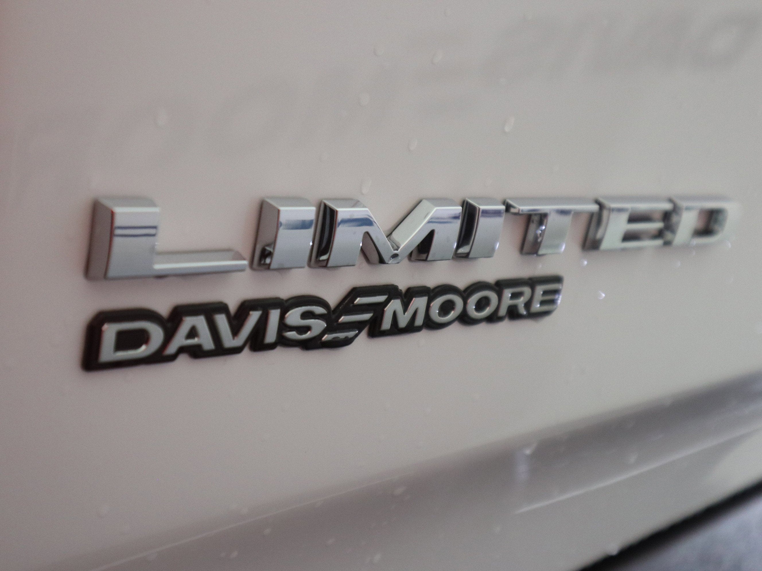 2026 RAM 1500 Limited Crew Cab 4x4