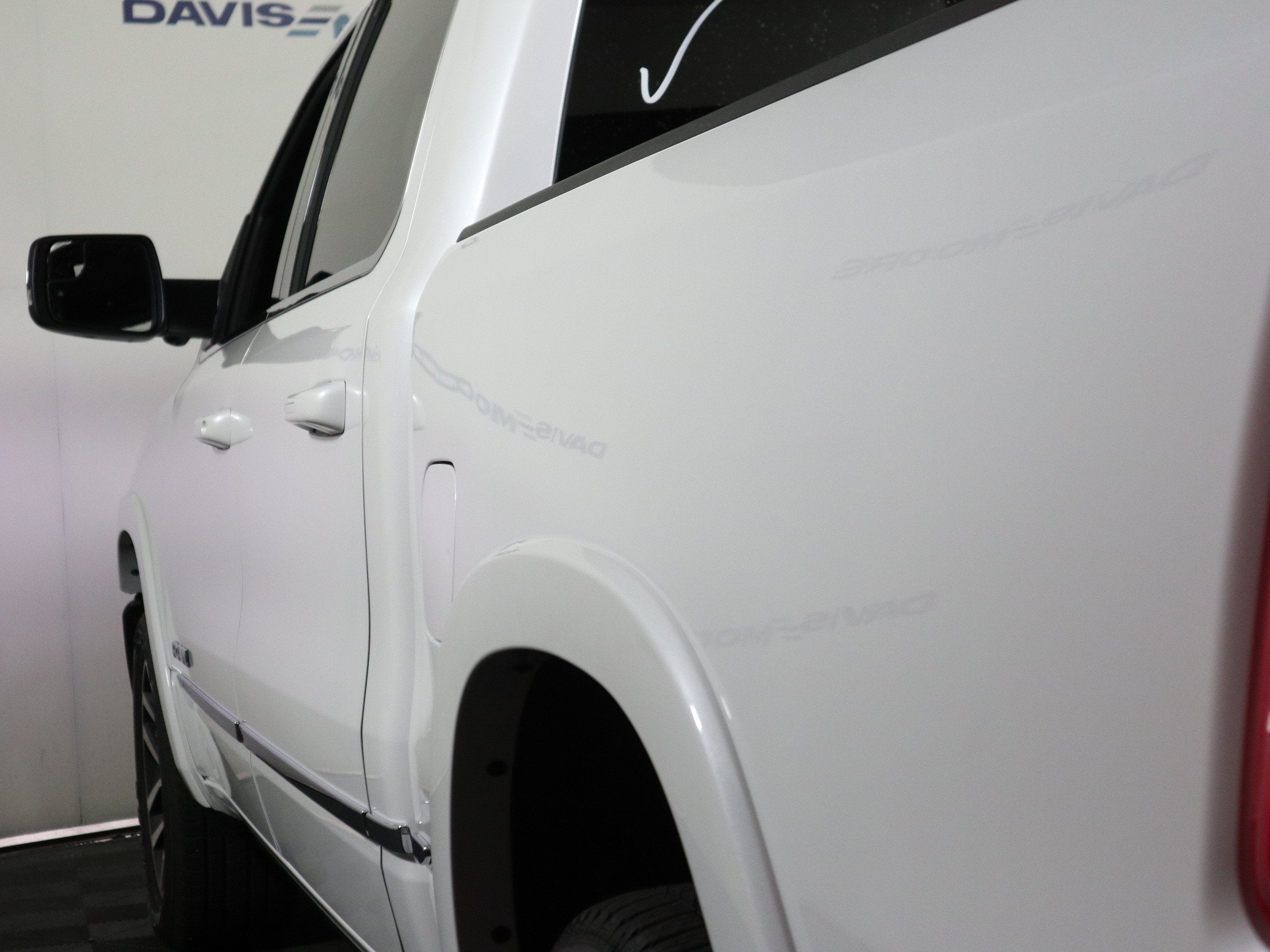 2027 RAM 1500 Limited 4x4 Crew Cab