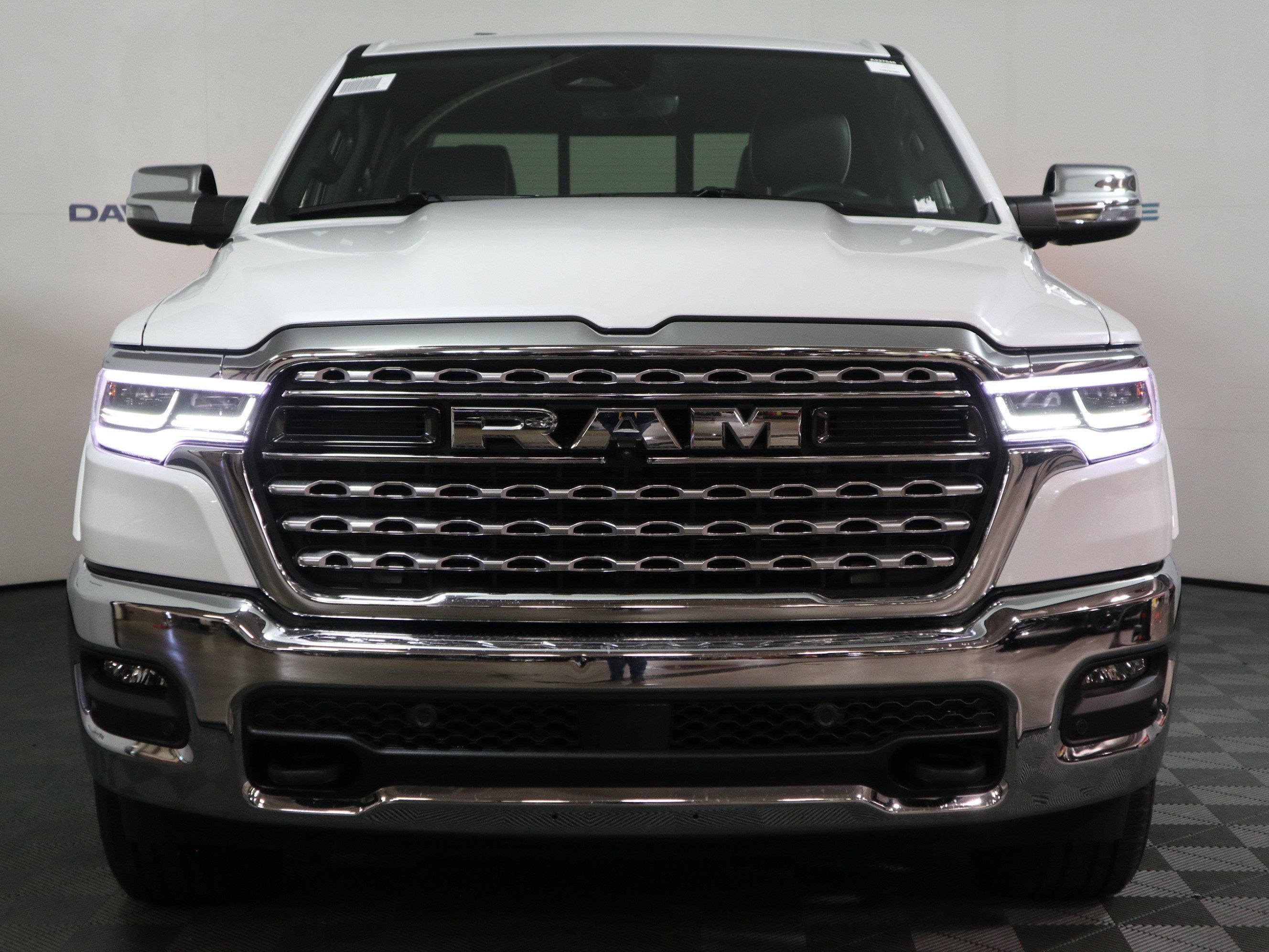 2027 RAM 1500 Limited 4x4 Crew Cab