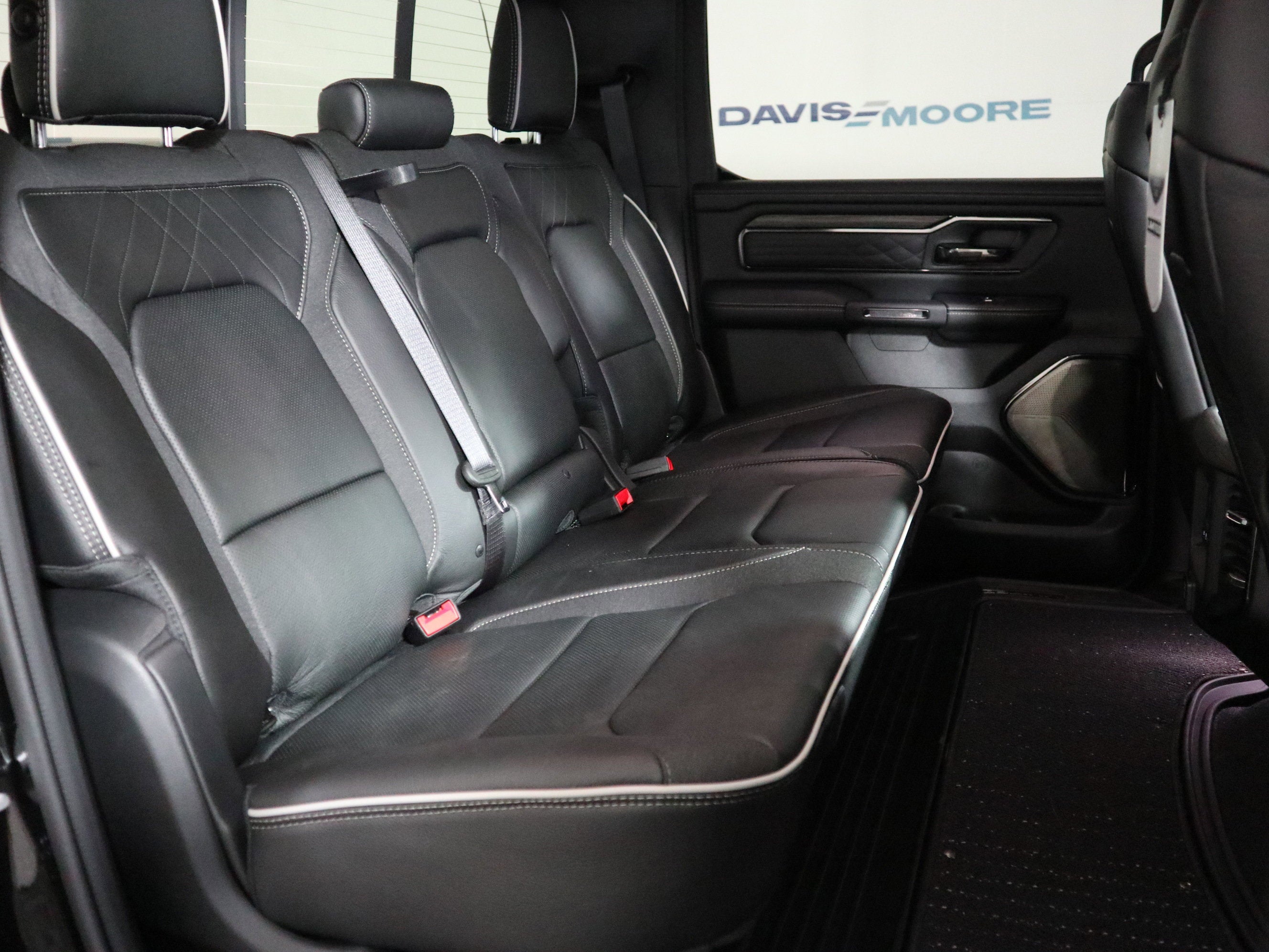 2026 RAM 1500 Limited Crew Cab 4x4