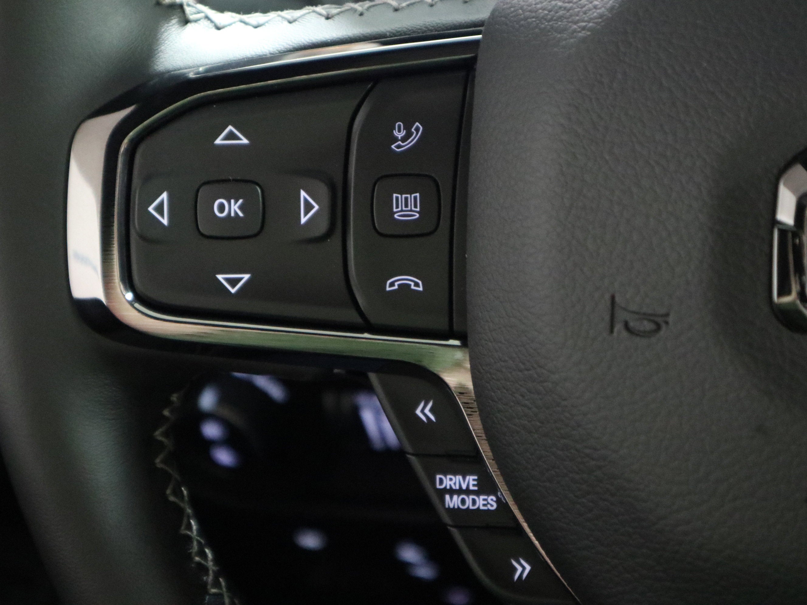 2026 RAM 1500 Limited Crew Cab 4x4