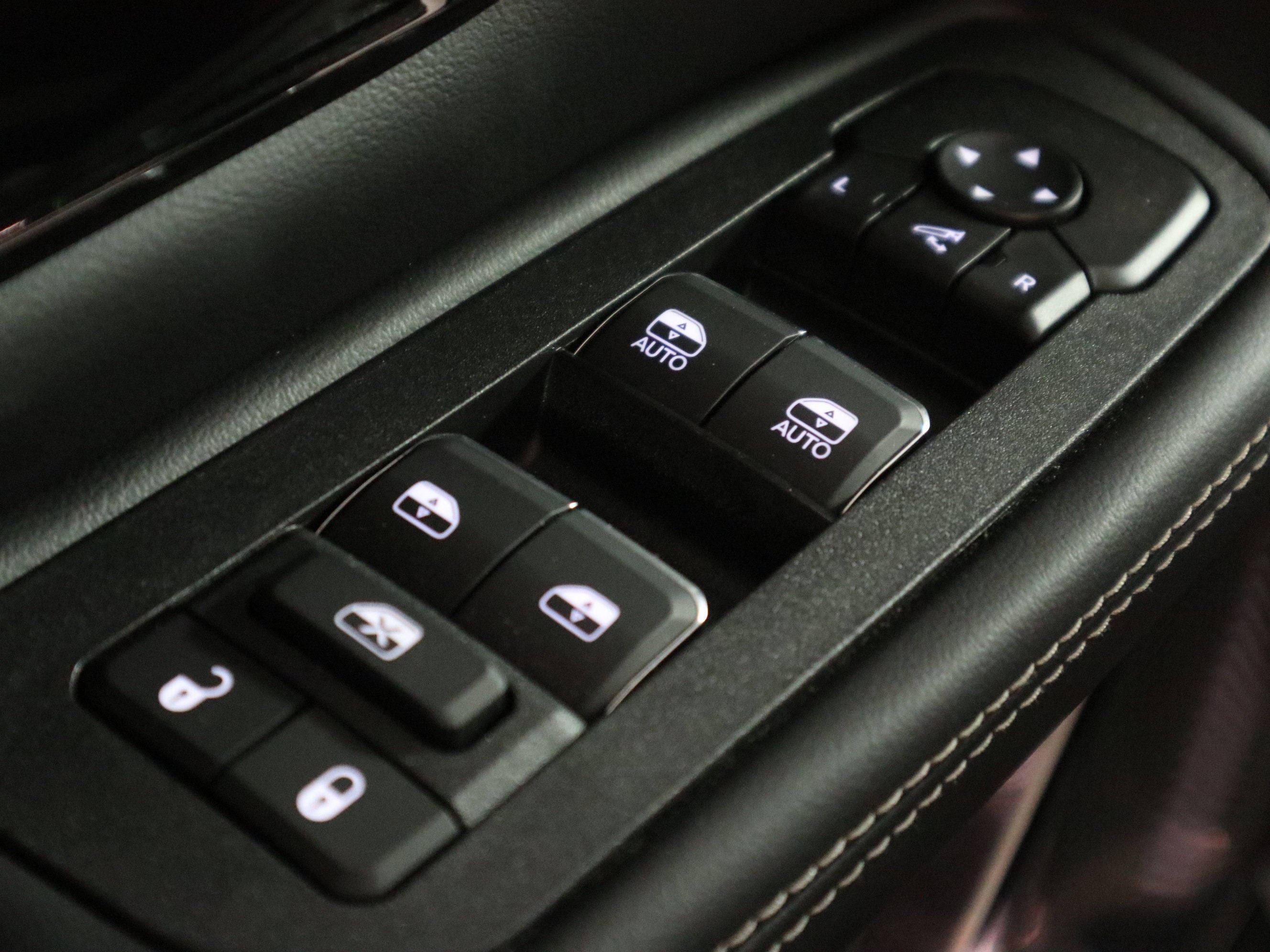 2026 RAM 1500 Limited Crew Cab 4x4