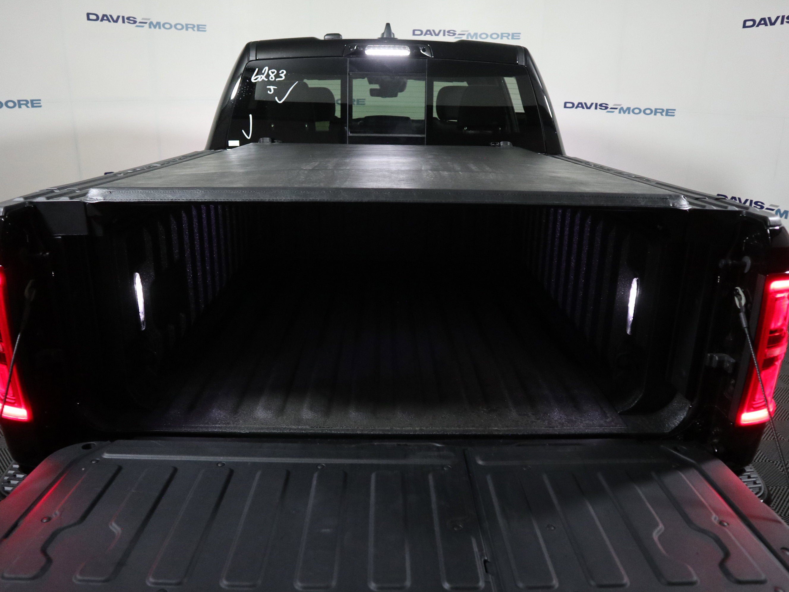 2026 RAM 1500 Limited Crew Cab 4x4