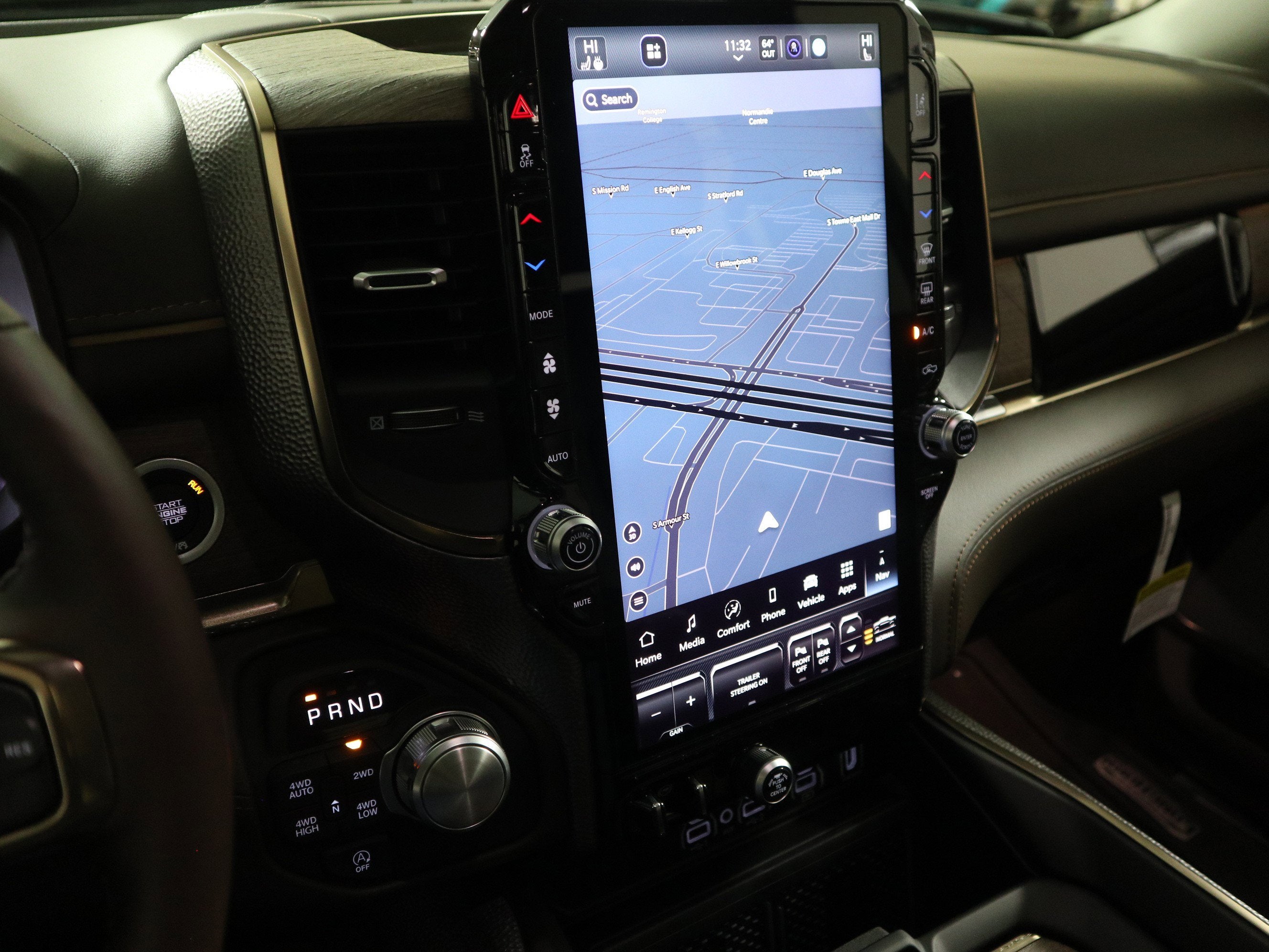 2026 RAM 1500 Longhorn Crew Cab 4x4