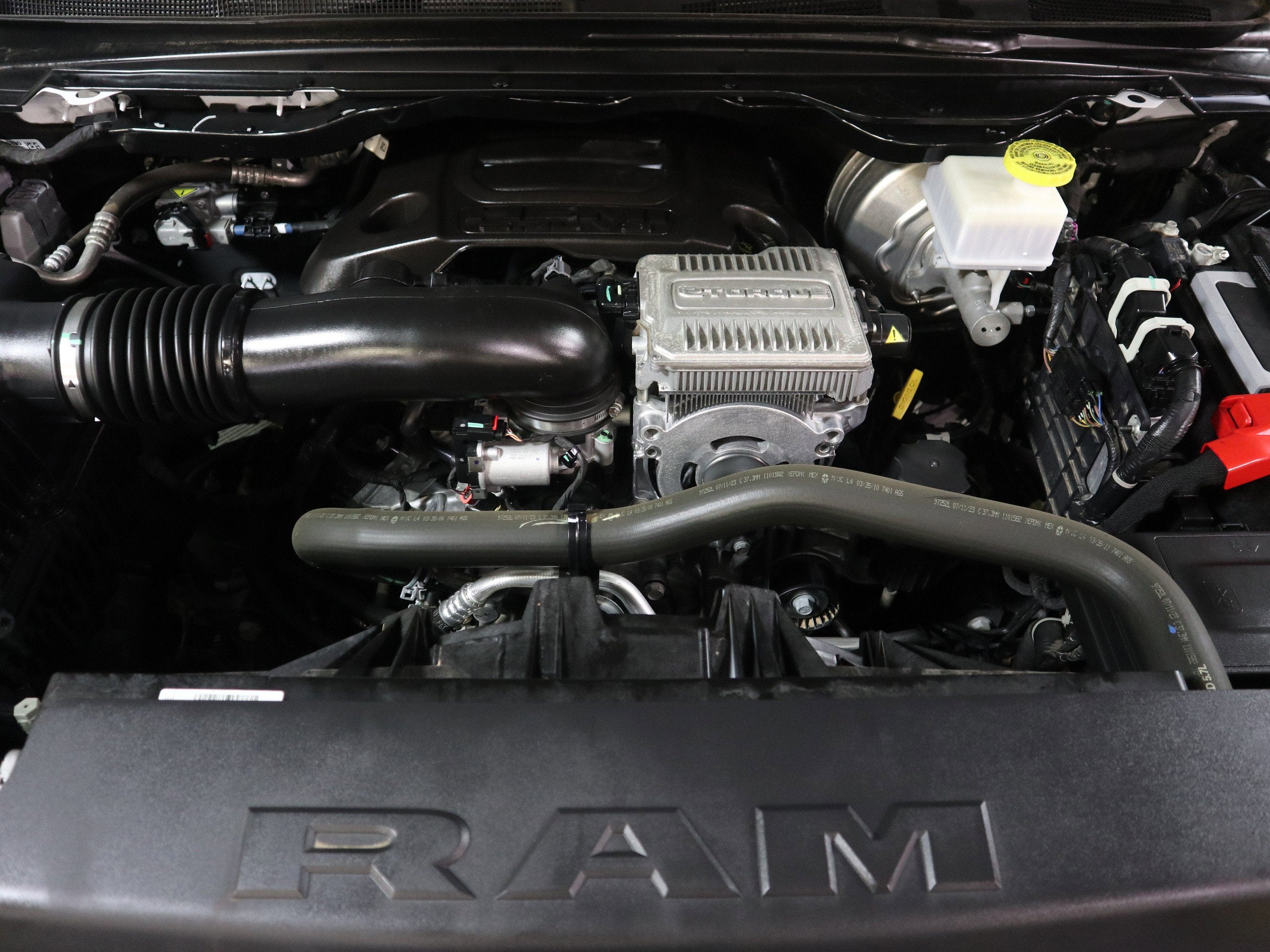 2024 RAM 1500 Limited Crew Cab 4x4