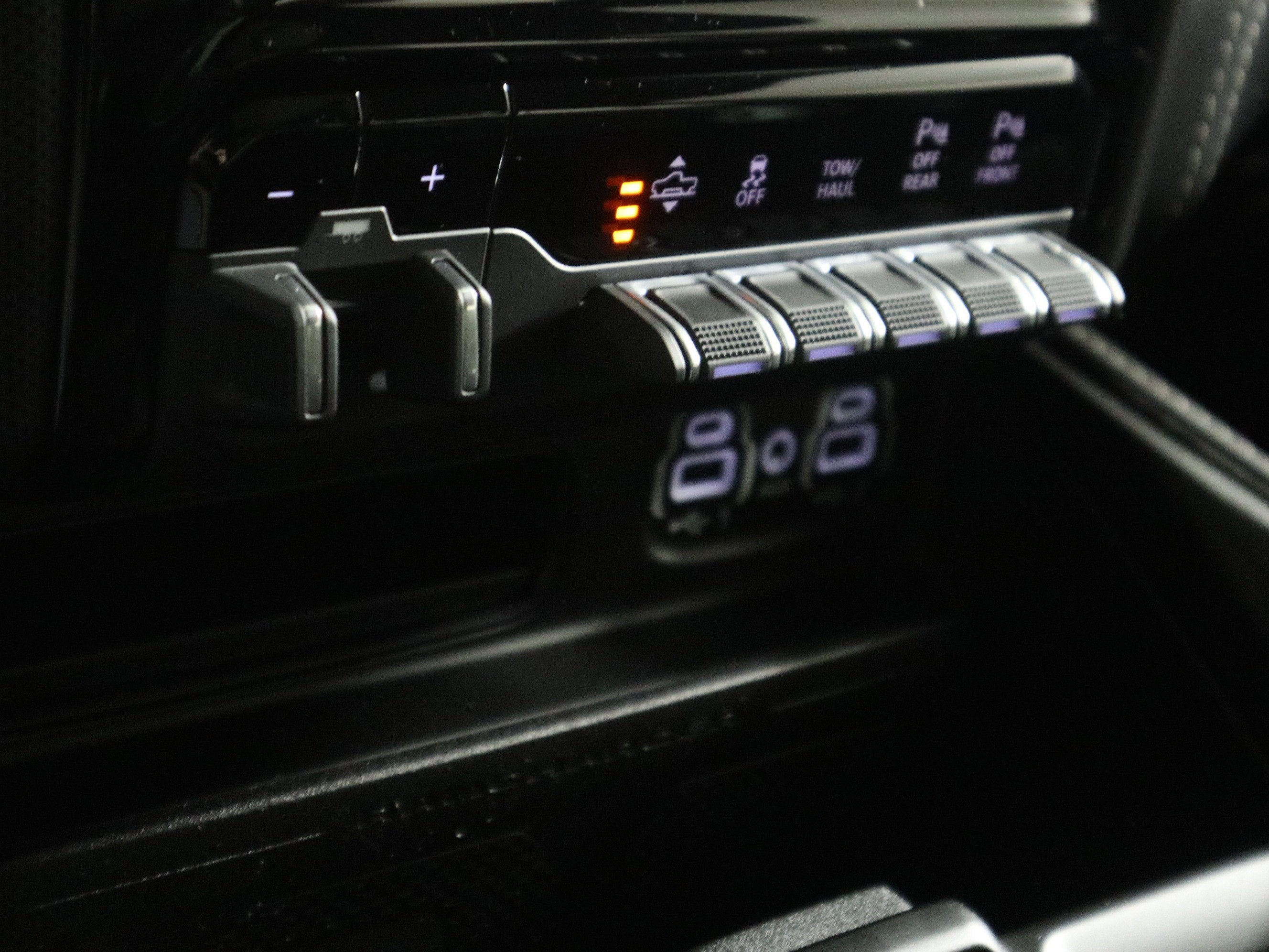 2024 RAM 1500 Limited Crew Cab 4x4