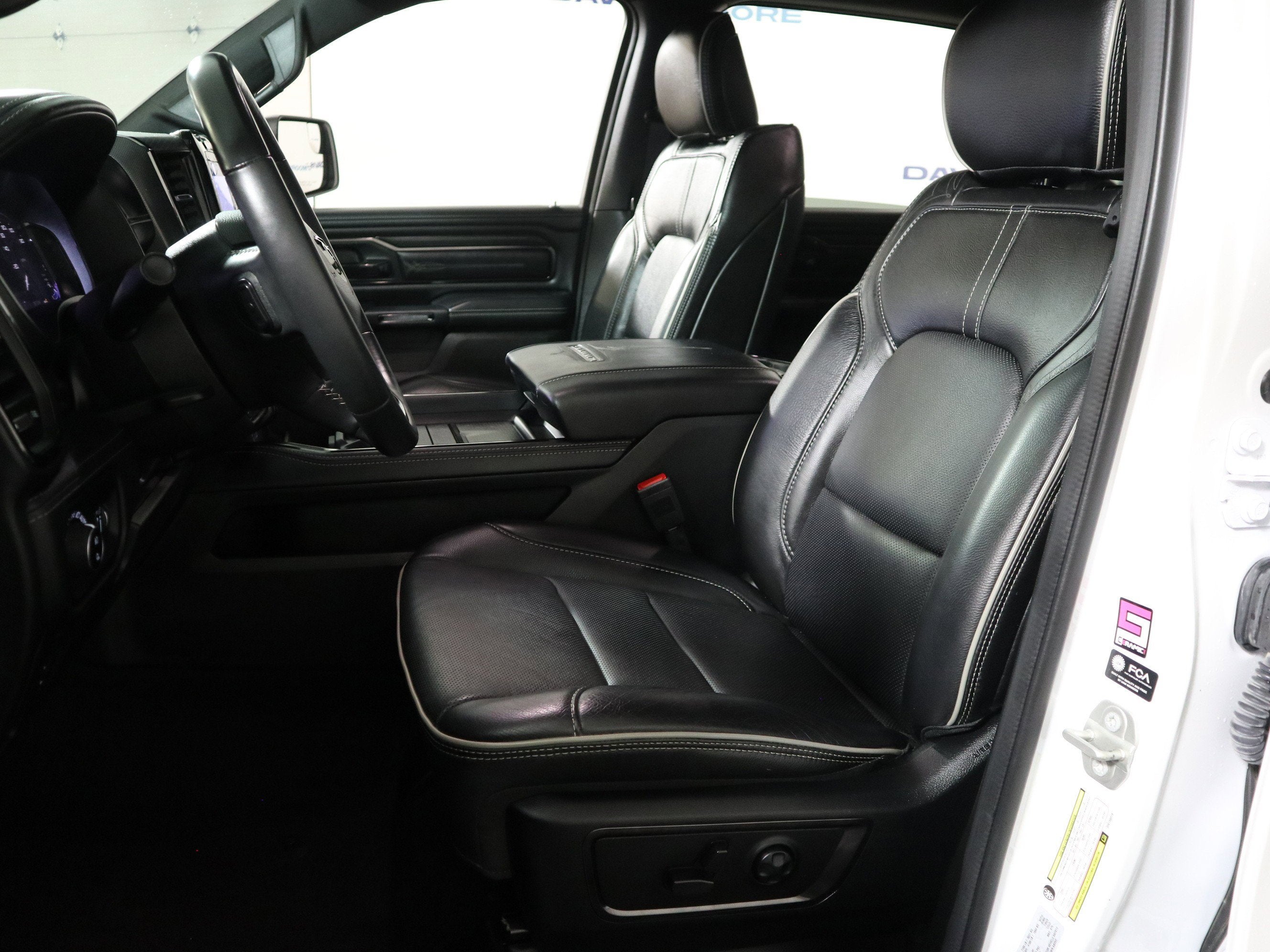 2024 RAM 1500 Limited Crew Cab 4x4