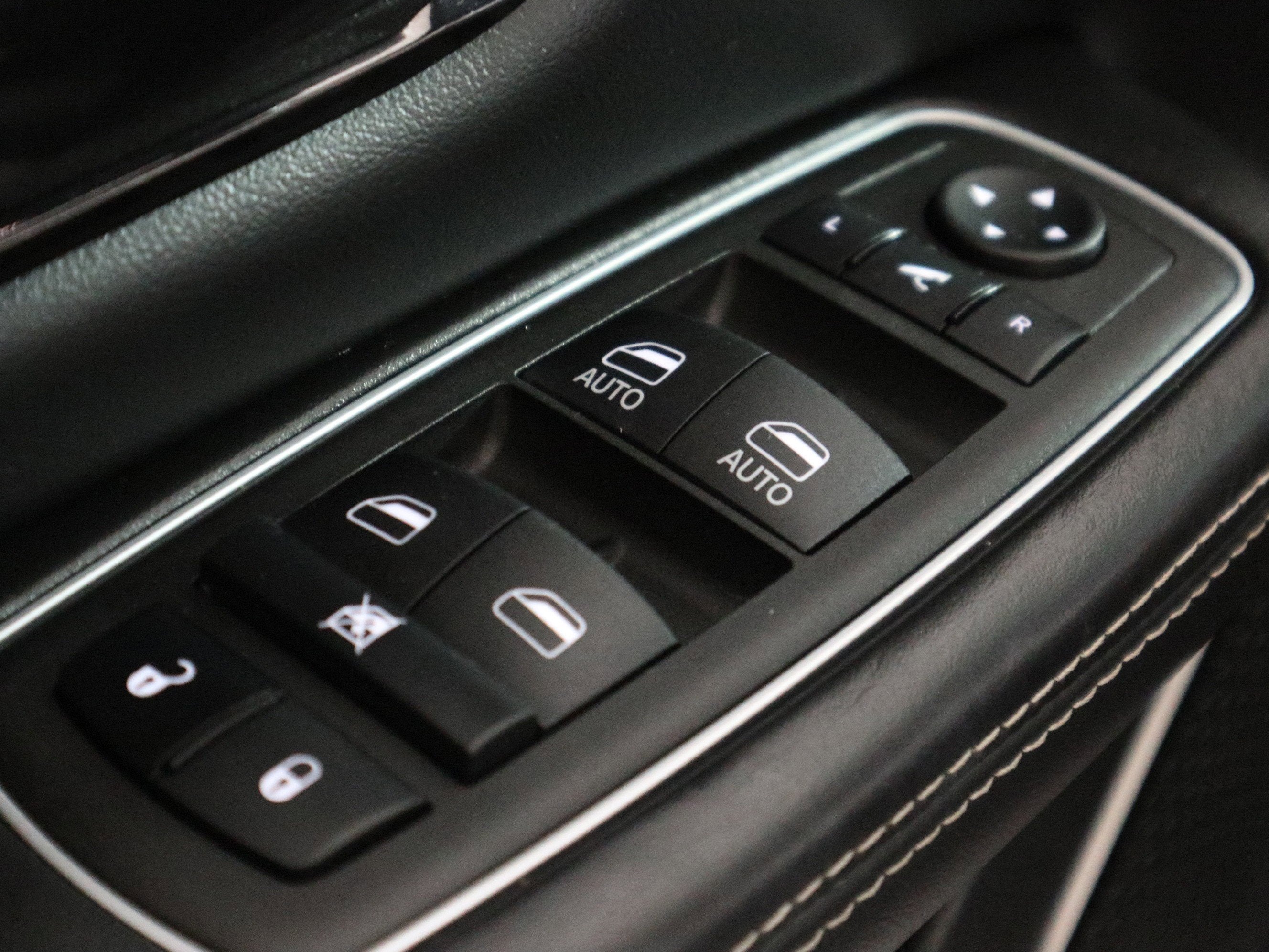 2024 RAM 1500 Limited Crew Cab 4x4