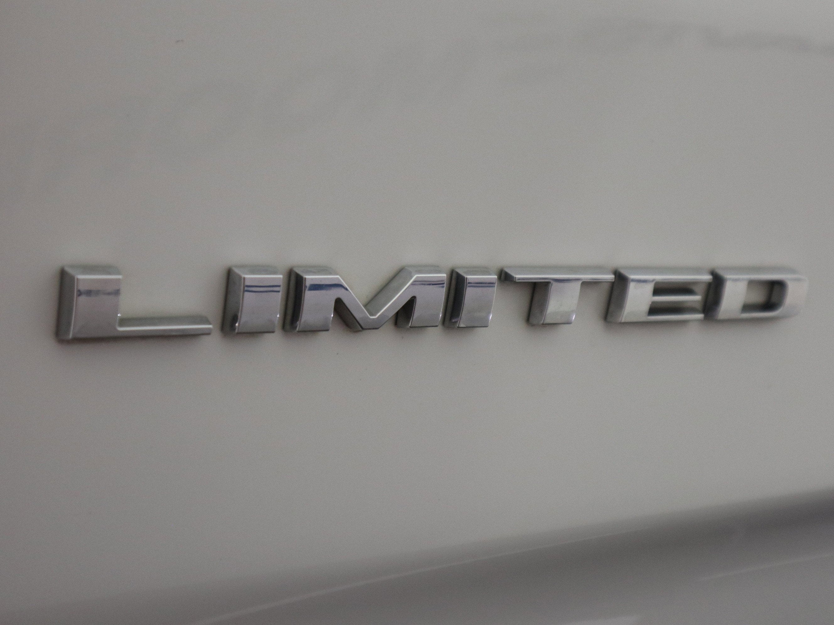 2024 RAM 1500 Limited Crew Cab 4x4