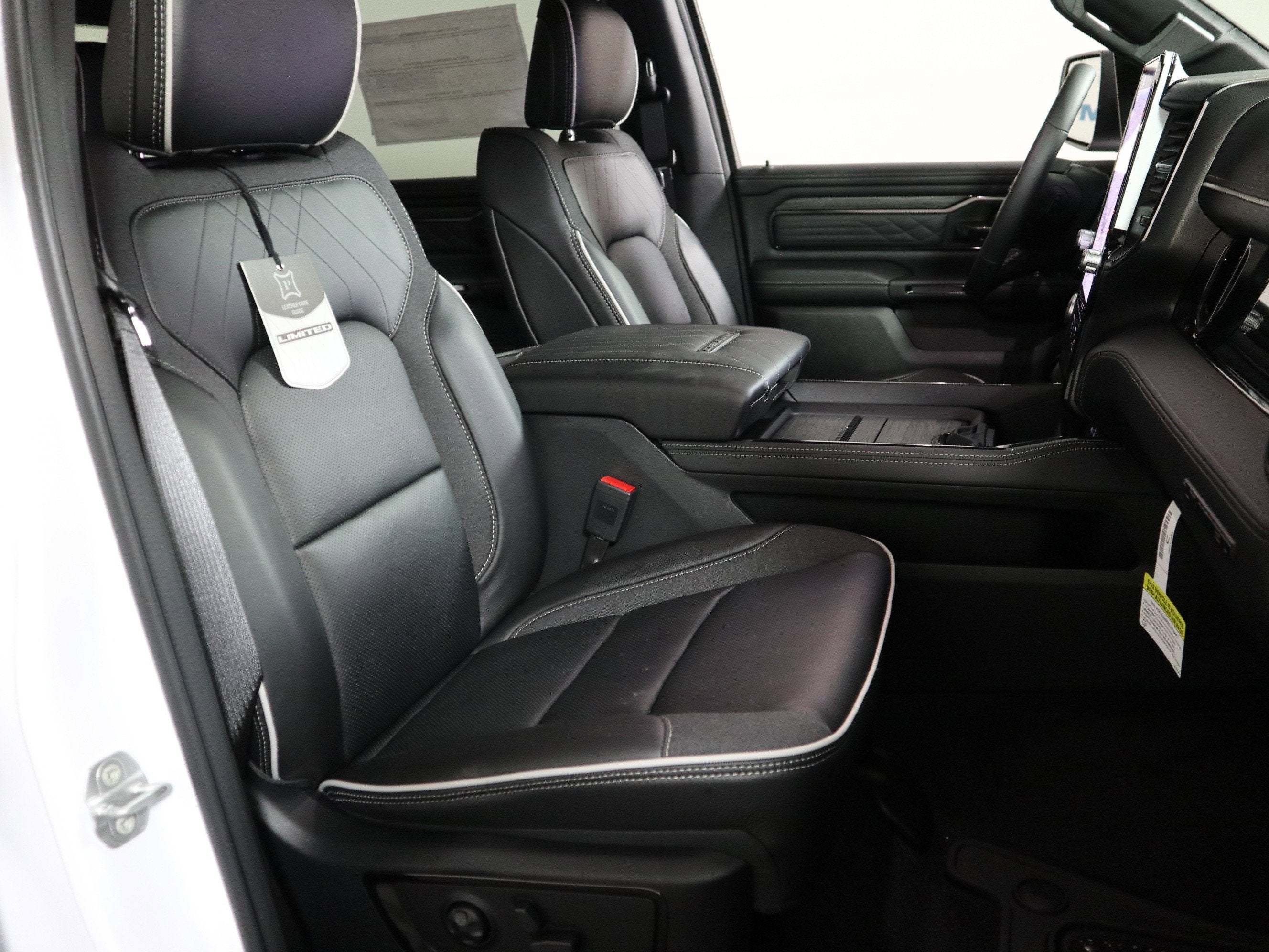 2026 RAM 1500 Limited Crew Cab 4x4