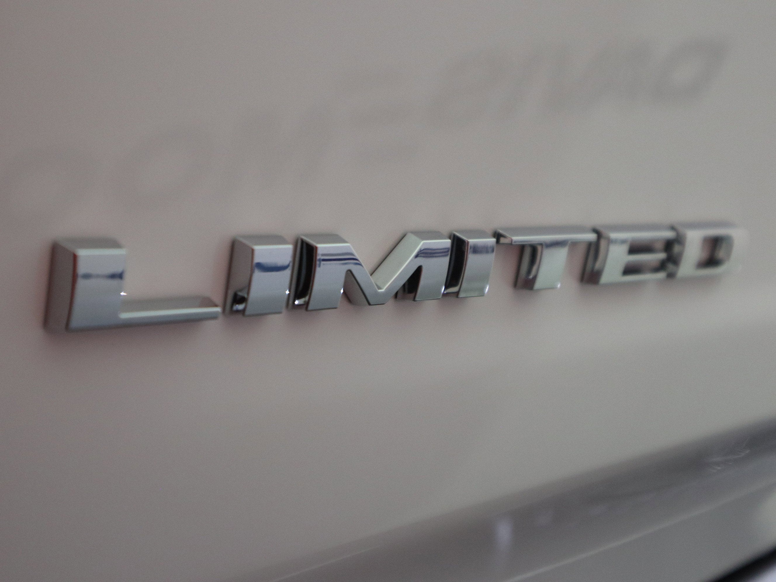 2026 RAM 1500 Limited Crew Cab 4x4