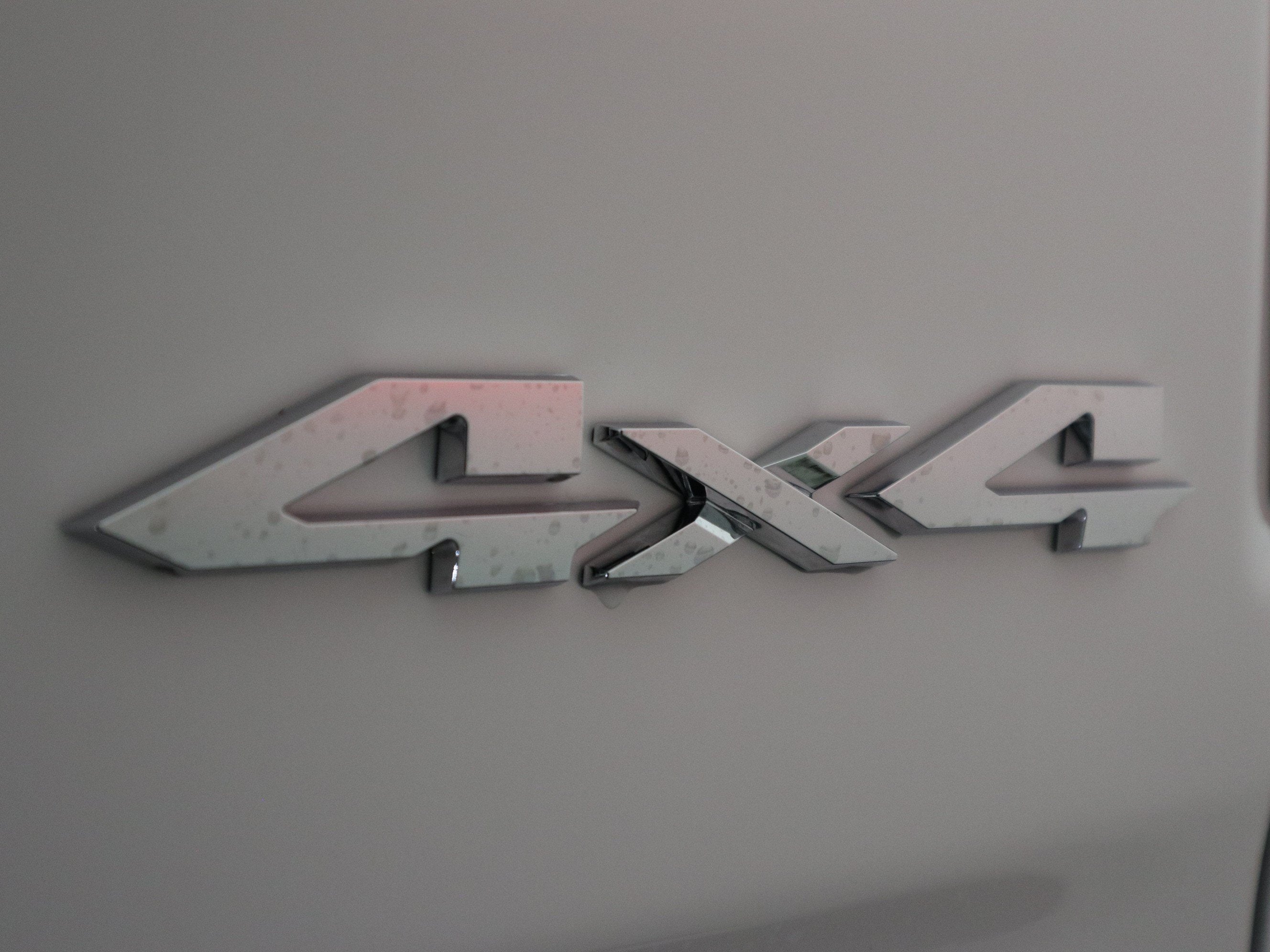2027 RAM 1500 Laramie 4x4 Crew Cab